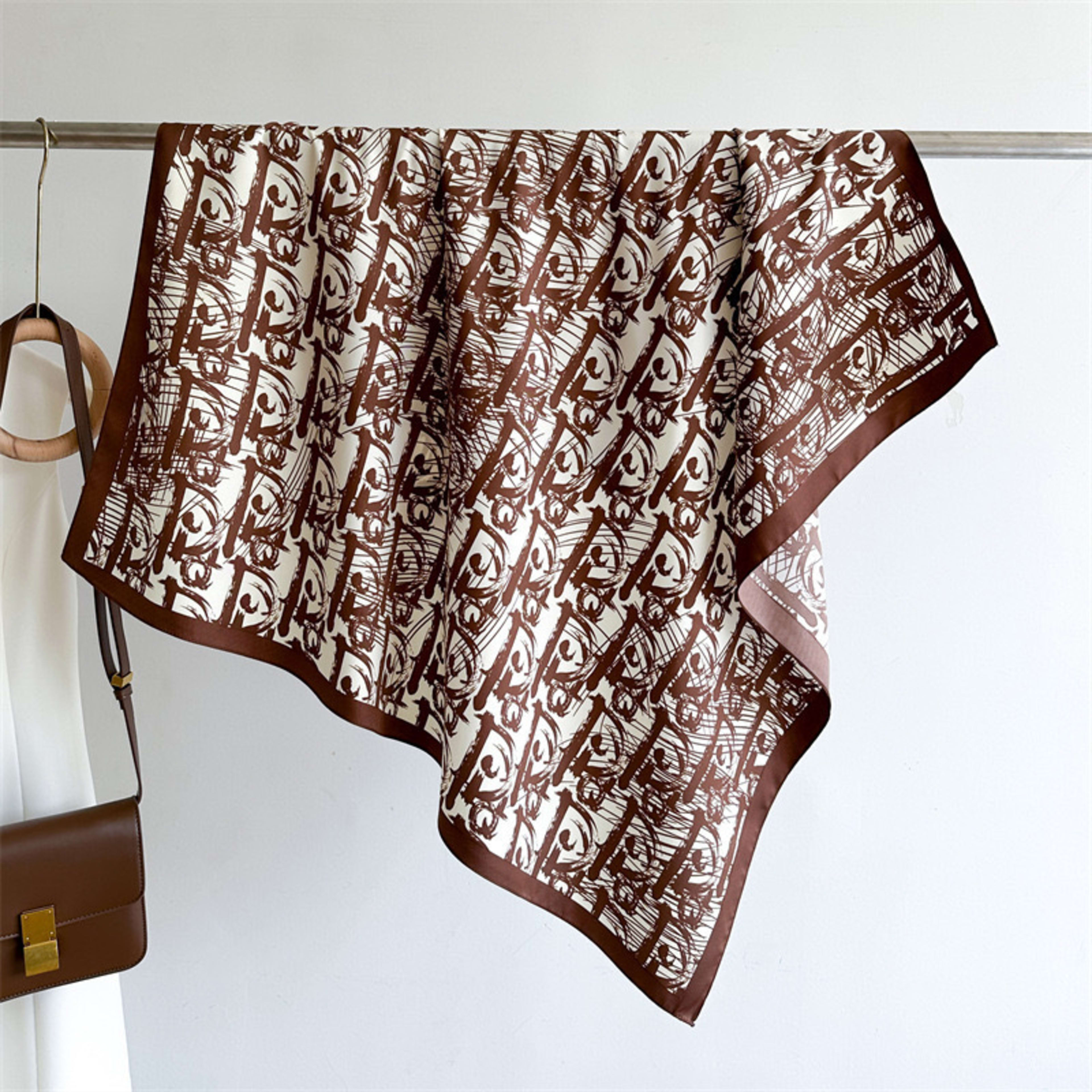 Small Scarf Vintage Printed Silk Scarf For Women 2