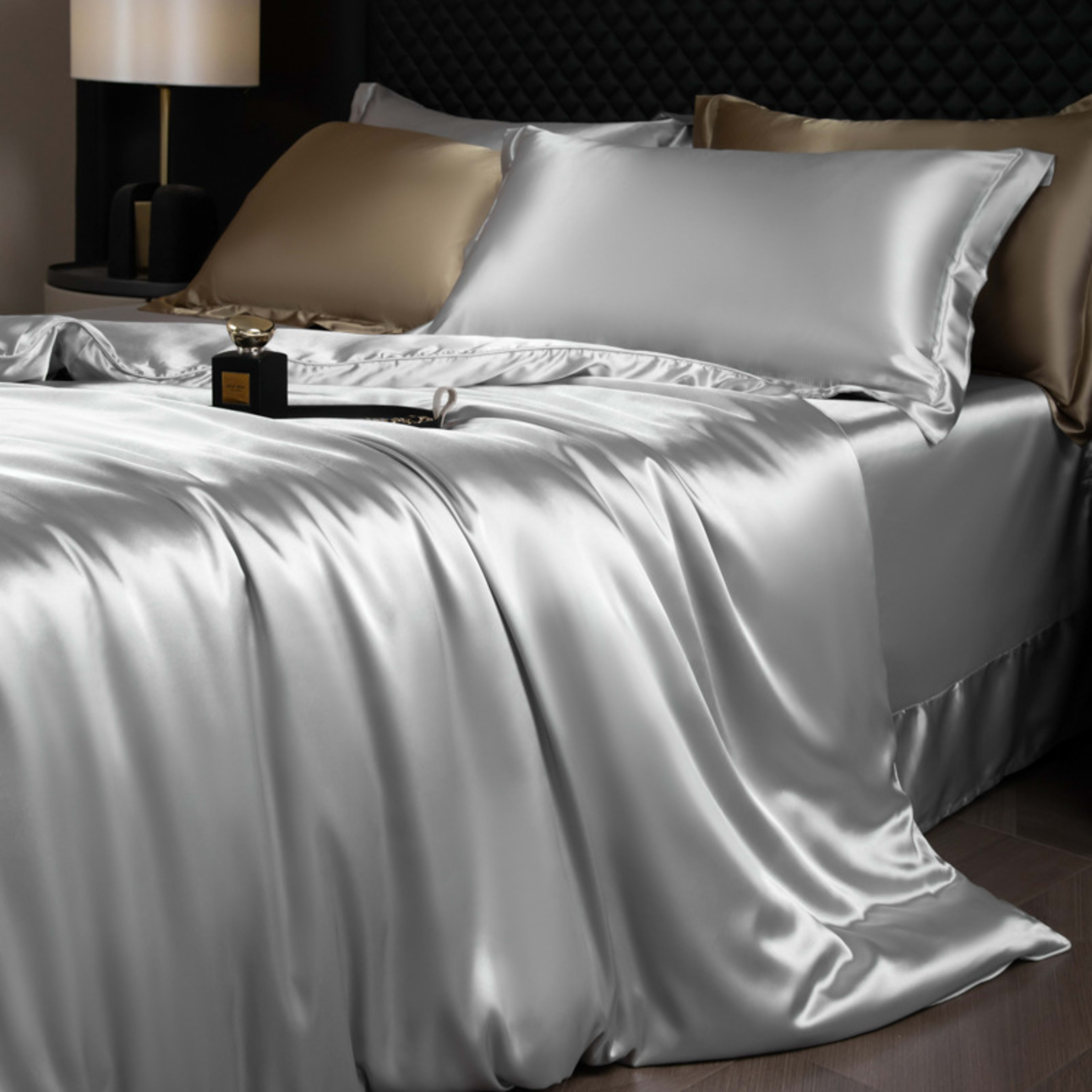 Luxury Real Double Sided Silk Naked-Sleep Duvet Cover Set 16