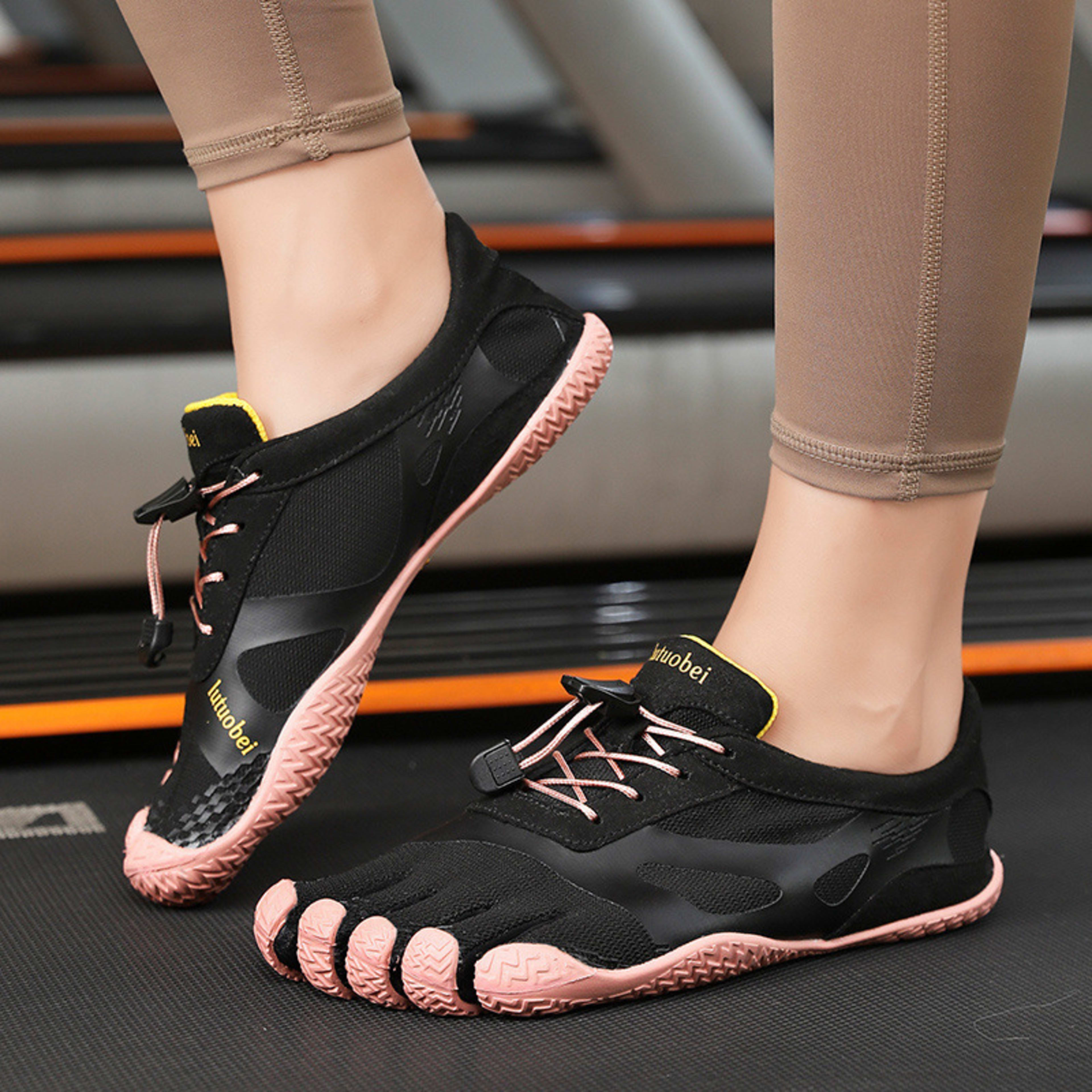 FiveFingers Soft Bottom Non-slip Yoga Shoes Indoor Sports Dance Split-toe Shoes