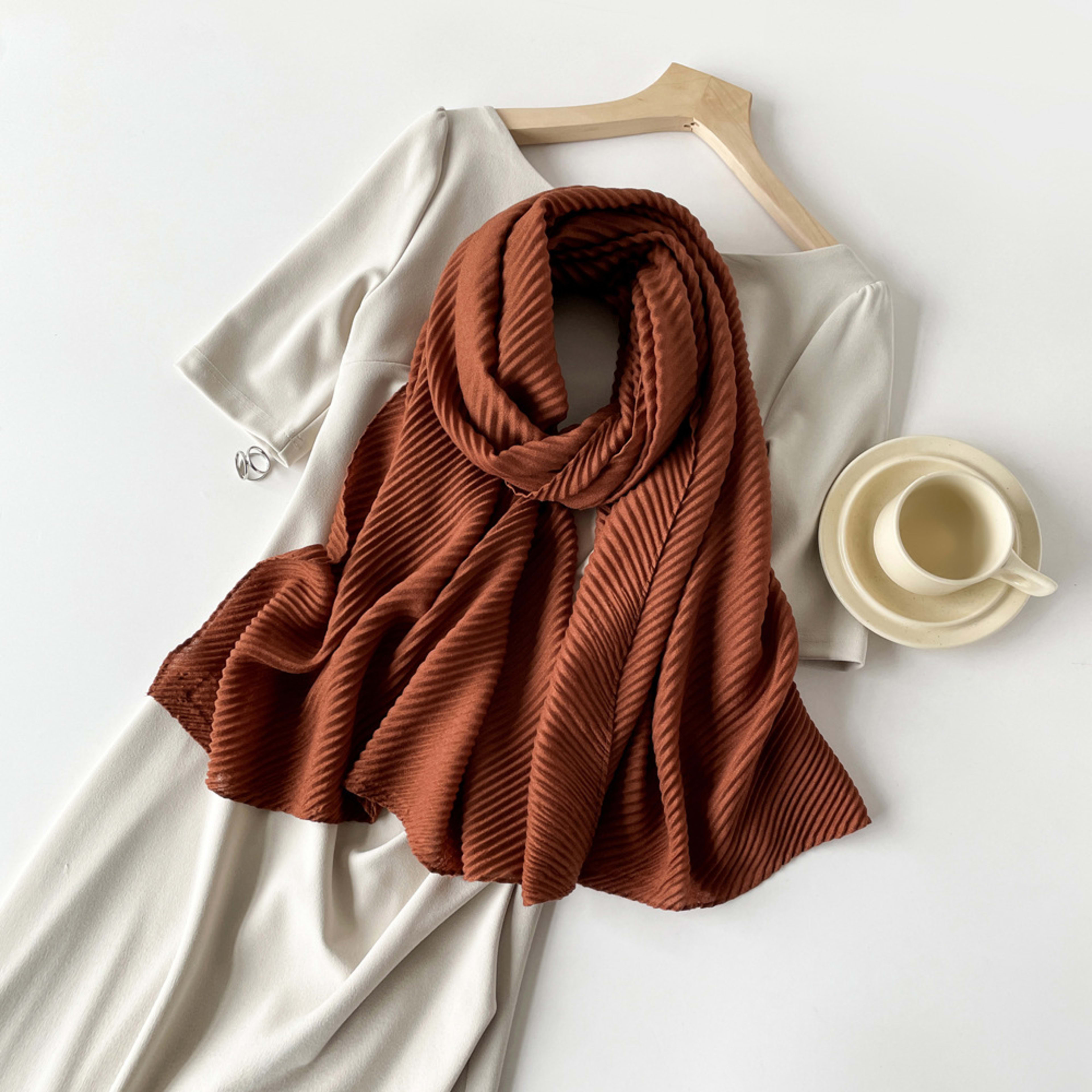 Womens Cotton-Linen Blend Scarf With Minimalist Print 11