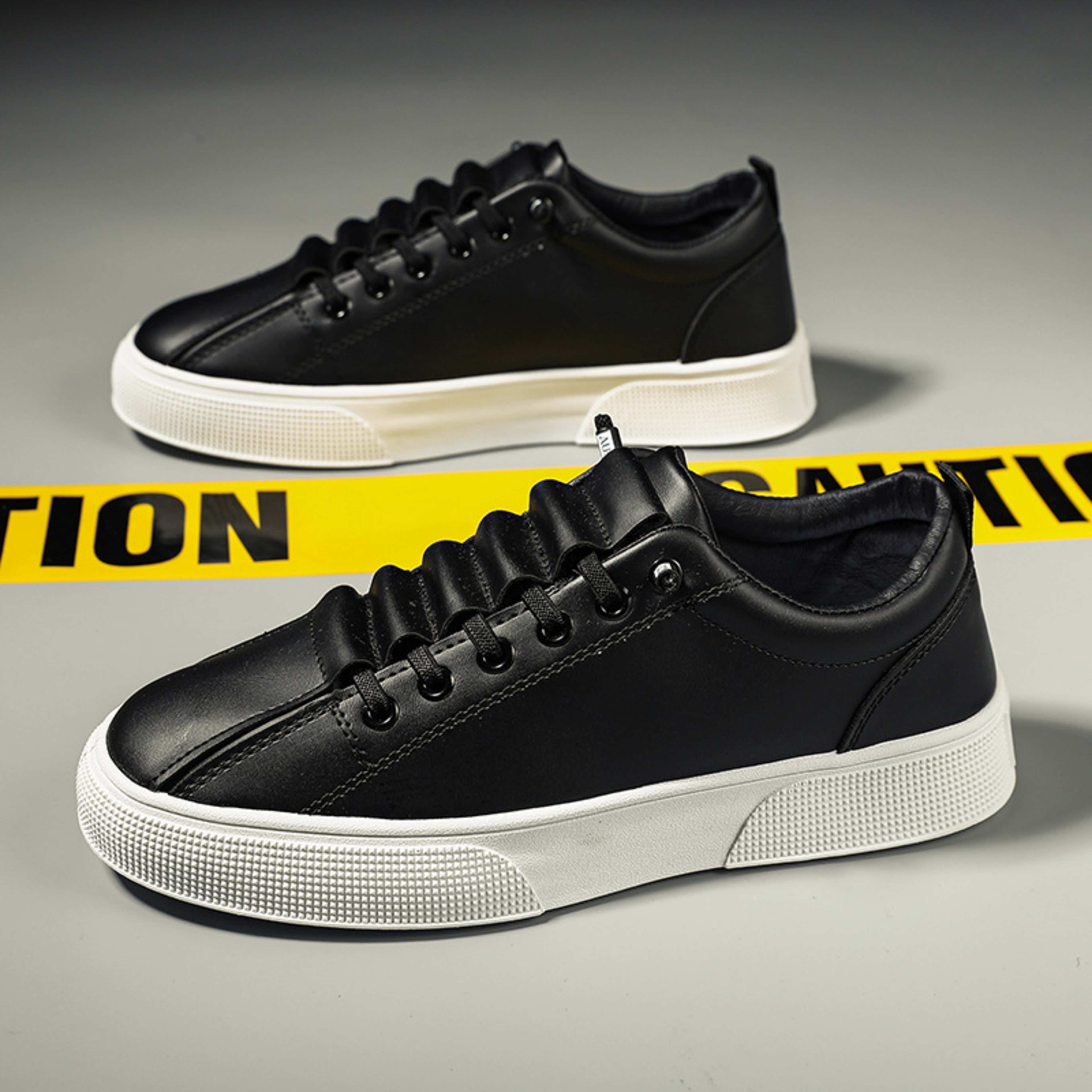 Men's Fashion Low Top Versatile Wear-resistant Sports Leisure Mesh Shoes 3