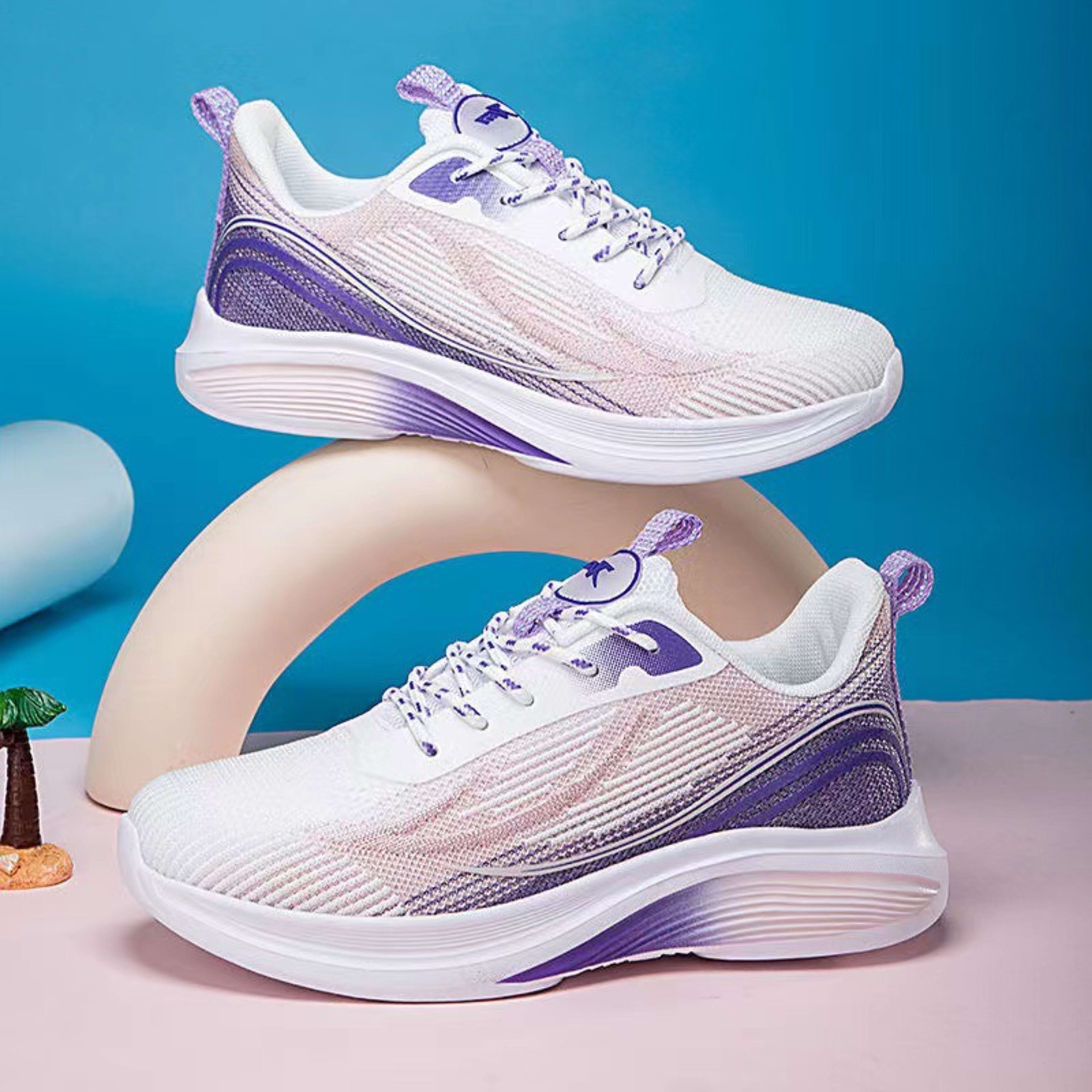 Mesh Round Head Lightweight Soft Sole Sneaker 1