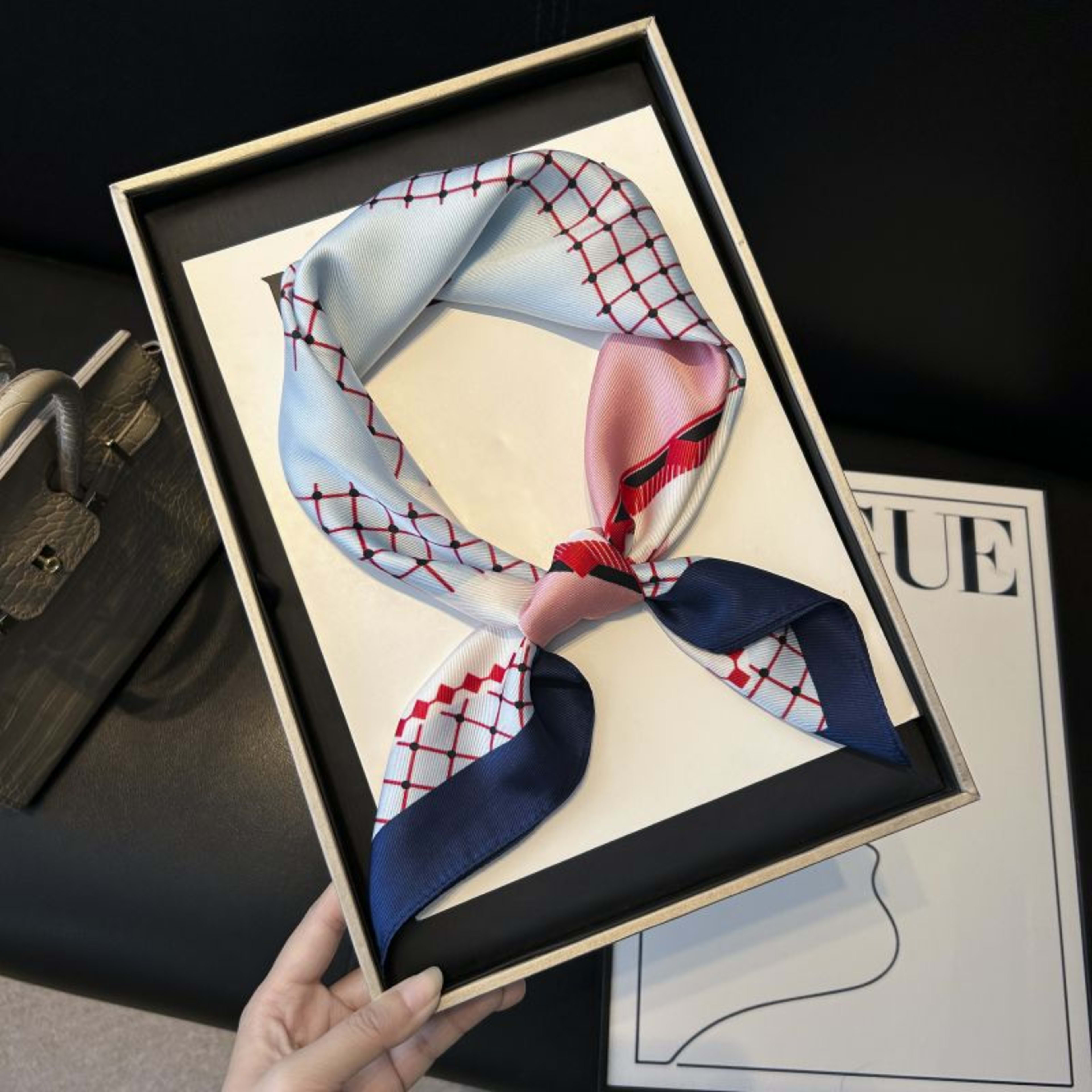 New High-end Twill Silk-look Square Scarf 70