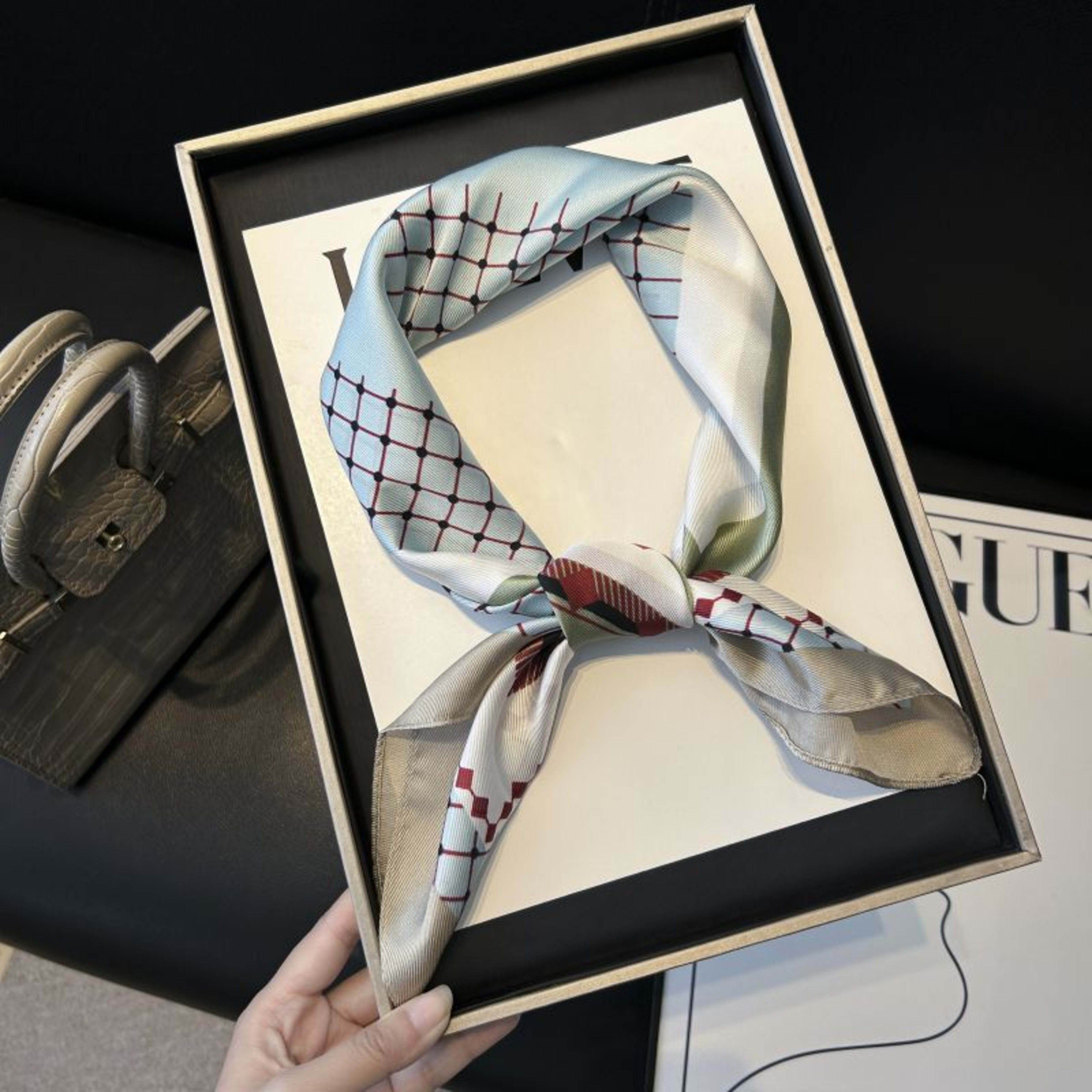 New High-end Twill Silk-look Square Scarf 41