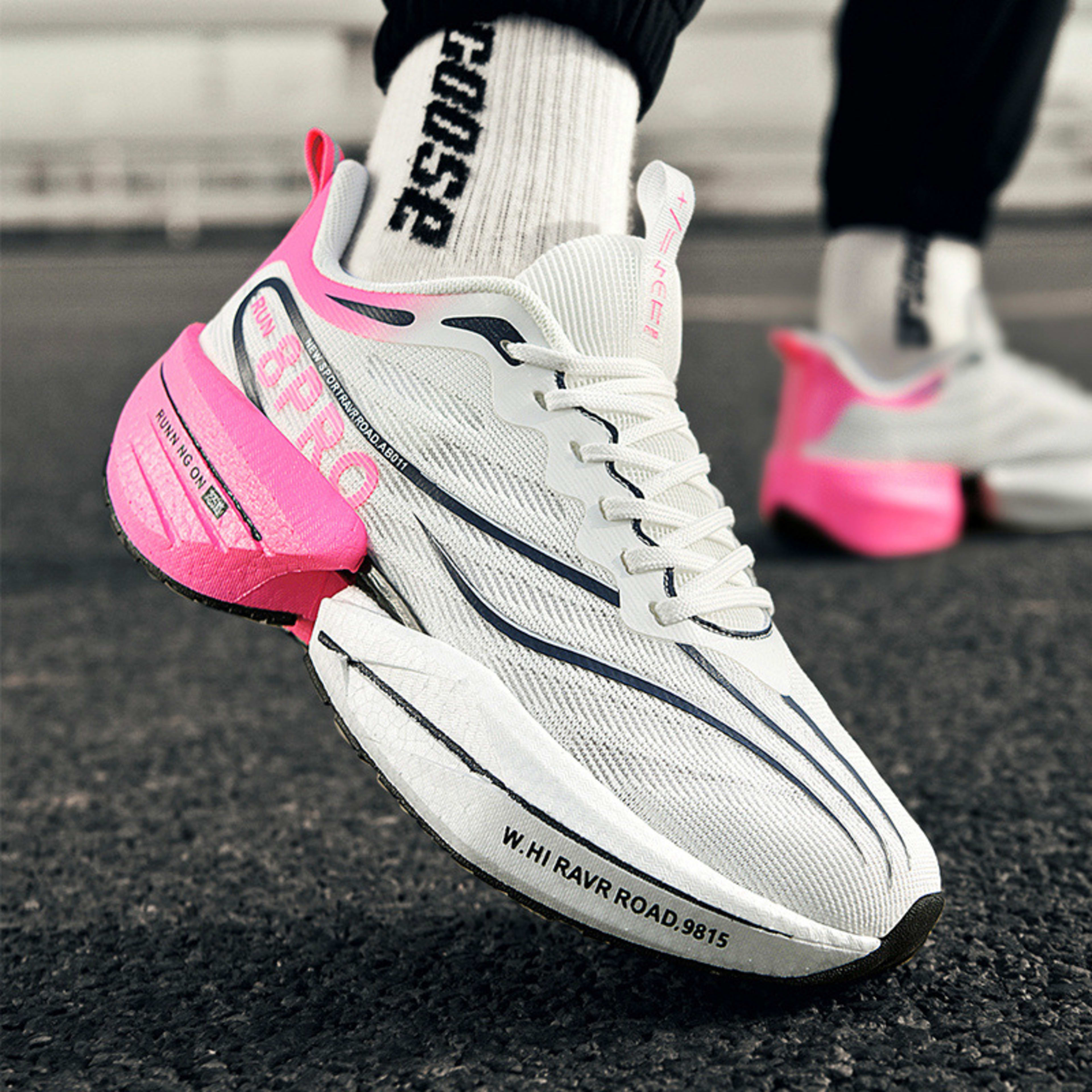 Carbon-Plate Racing Shock-Absorbing Sports-Casual Running Shoes 11