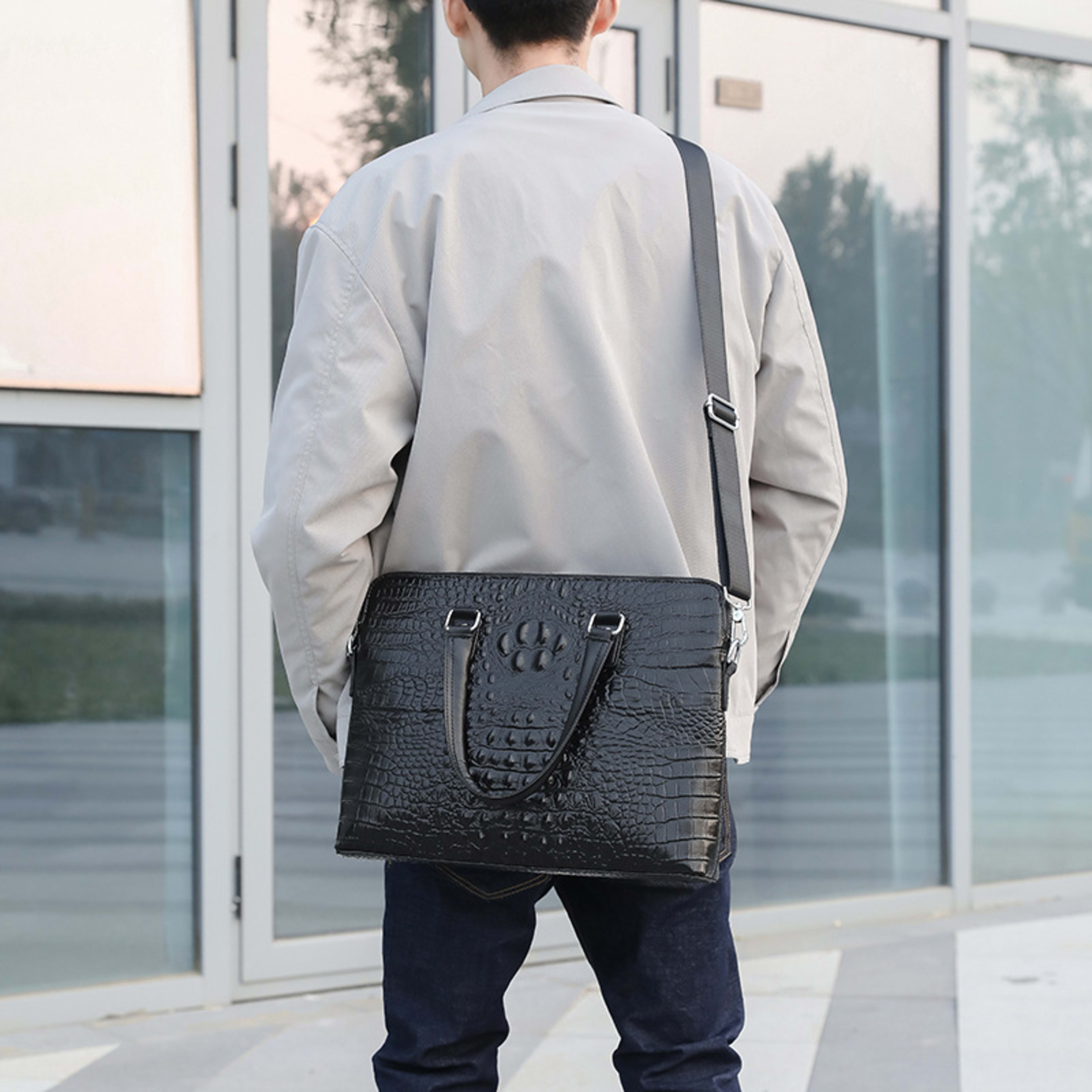 Men's New Crocodile Pattern Business Computer Bag Shoulder Briefcase 4