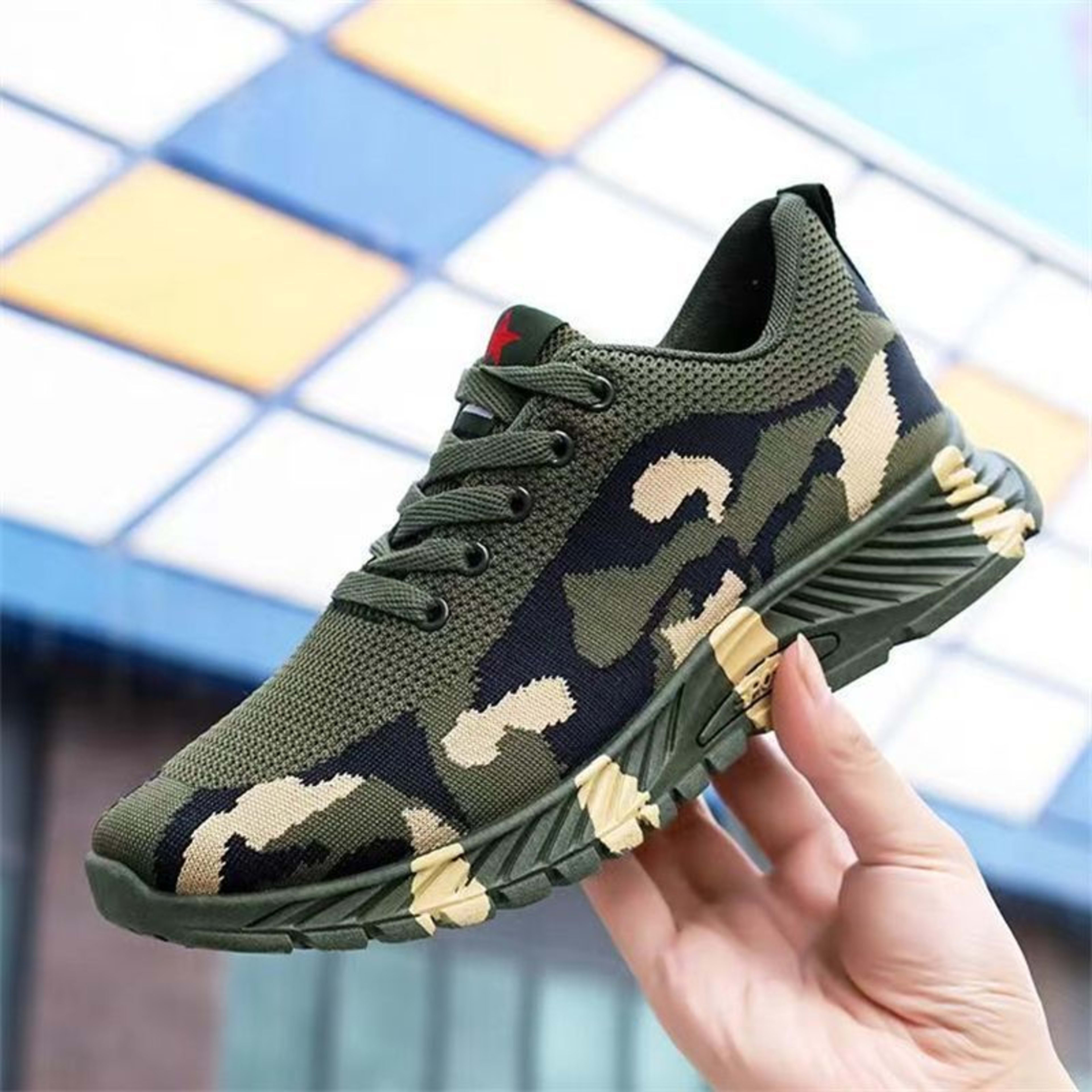 Outdoor Mountaineering Training Students Military Construction Site Labor Protection Shoes 2