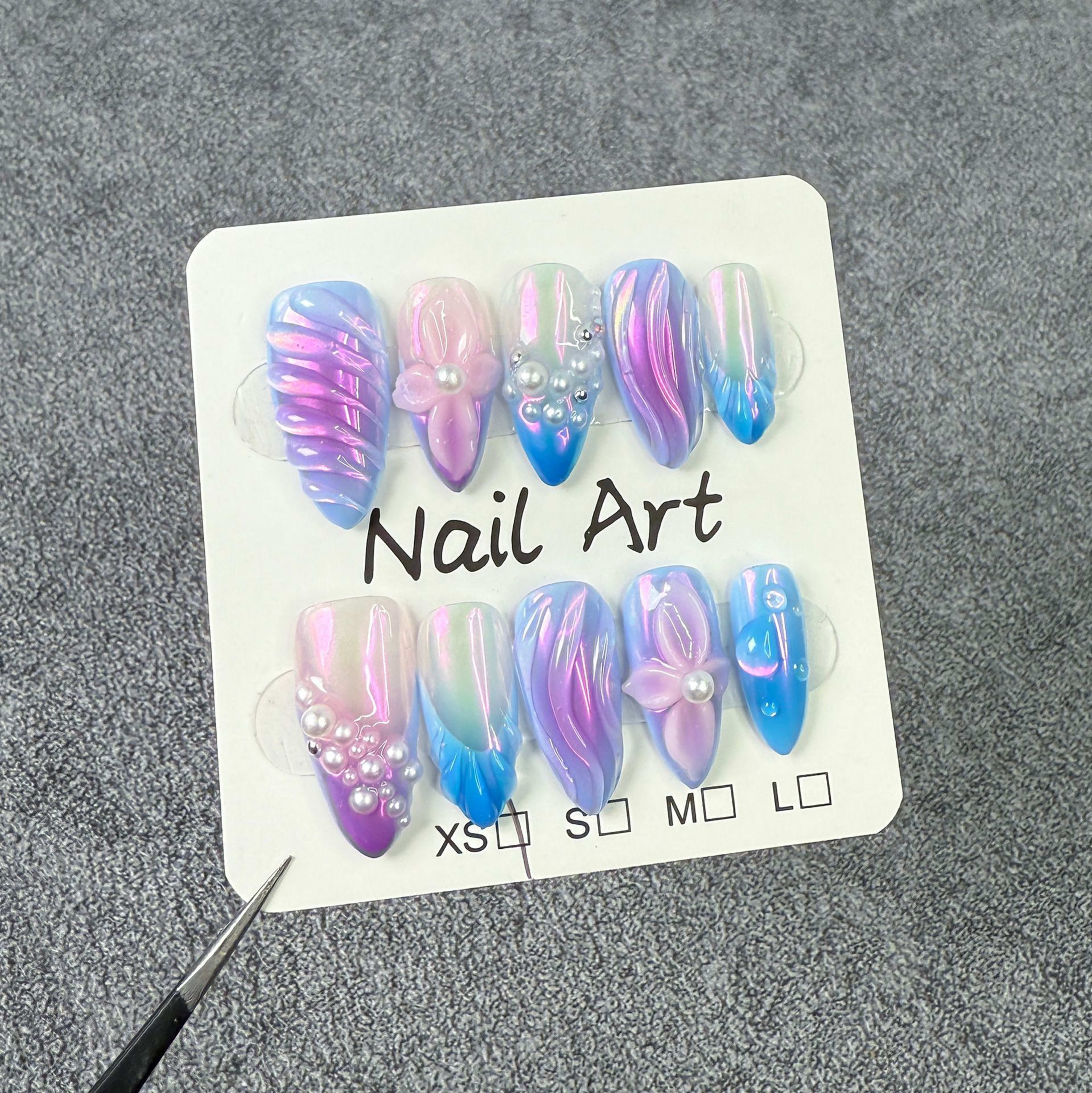 Three-dimensional Carved Nail Art With Relief Designs For Wearable Manicures 2