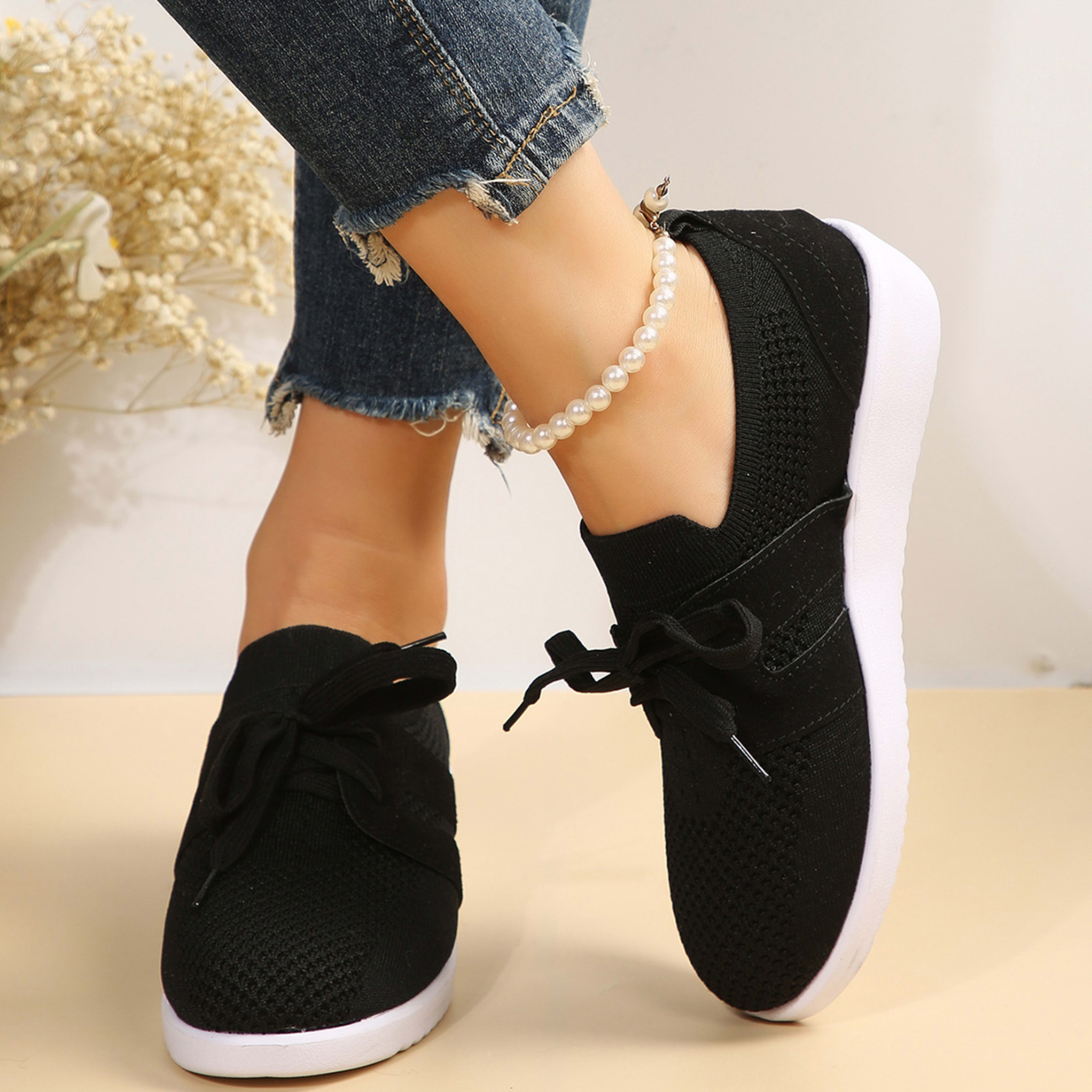 Fashionable And Comfortable Casual Women's Sports Shoes 3