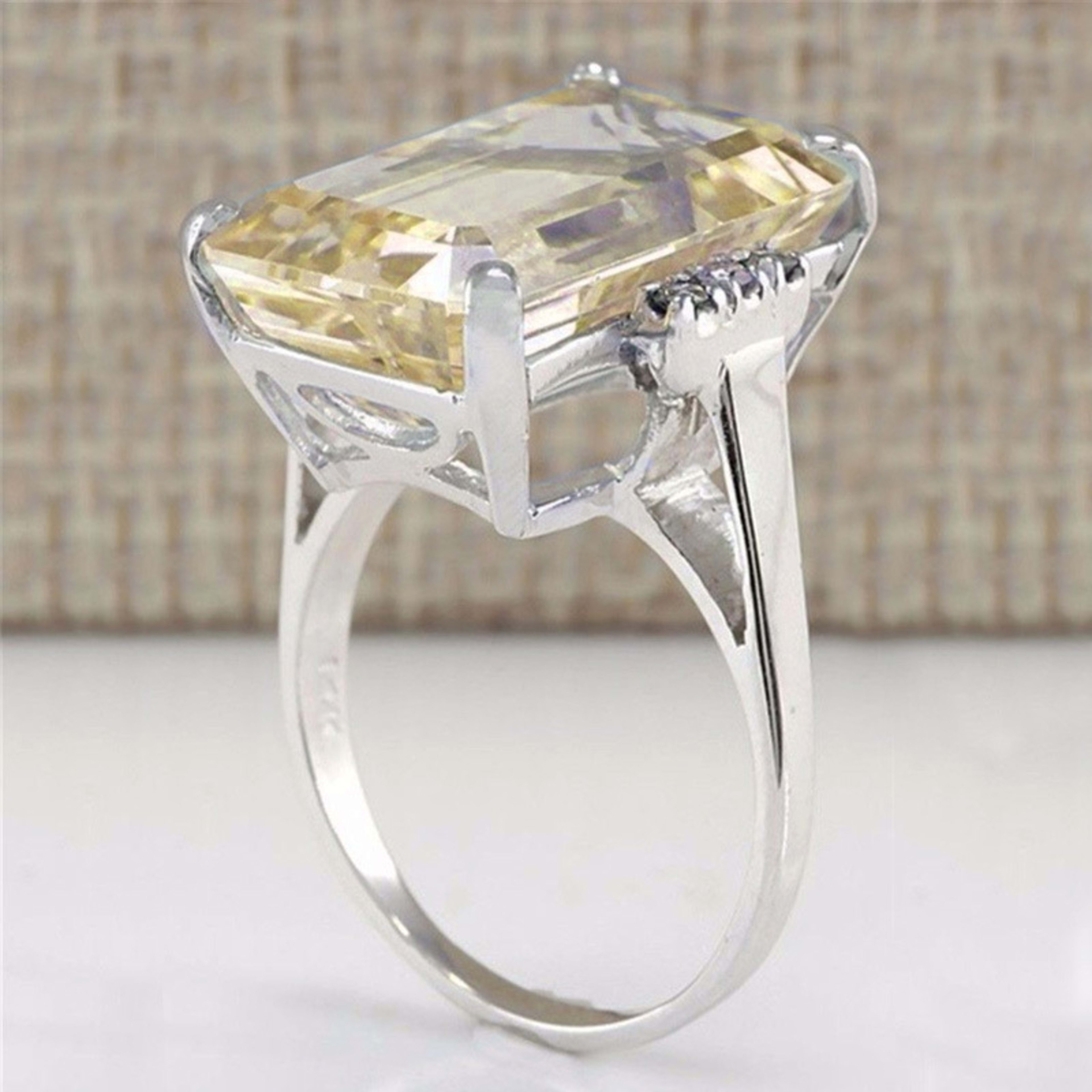 Stylish And Exquisite Citrine Engagement Ring For Women 2