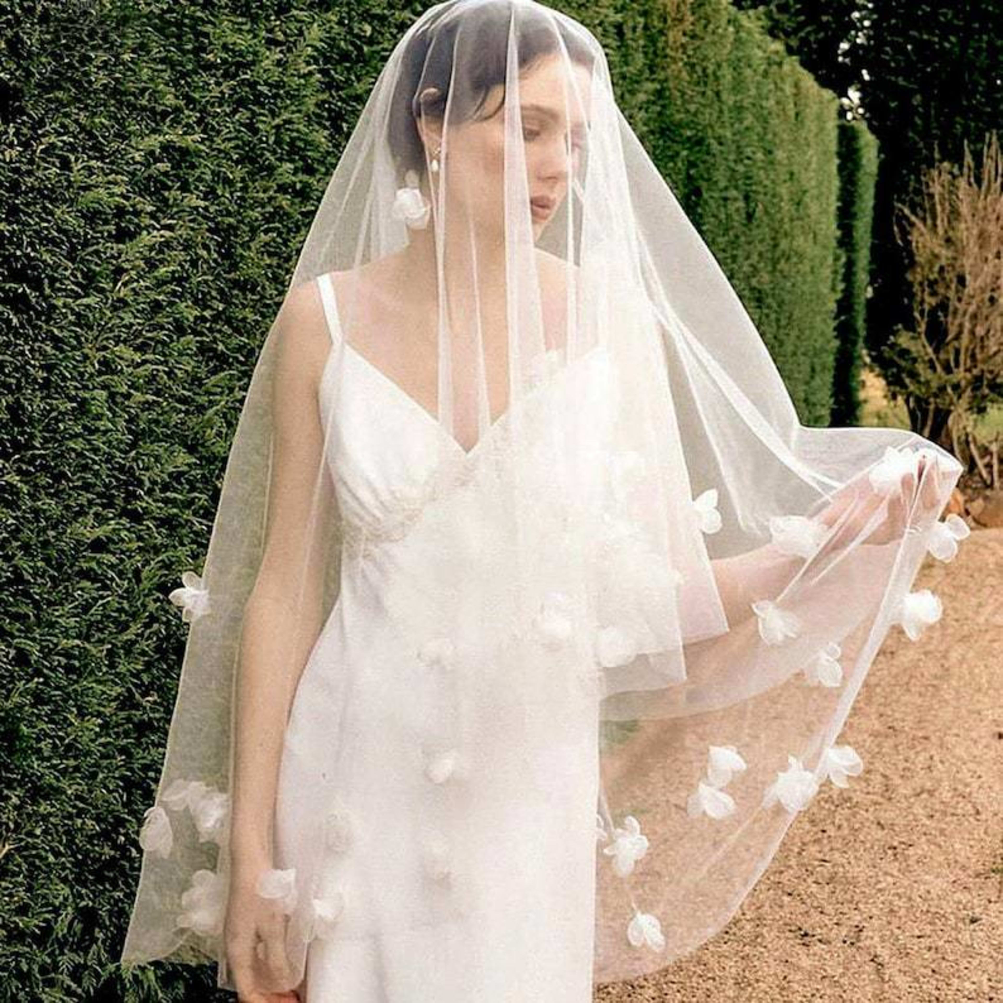 European And American Bride Wedding Veil 4