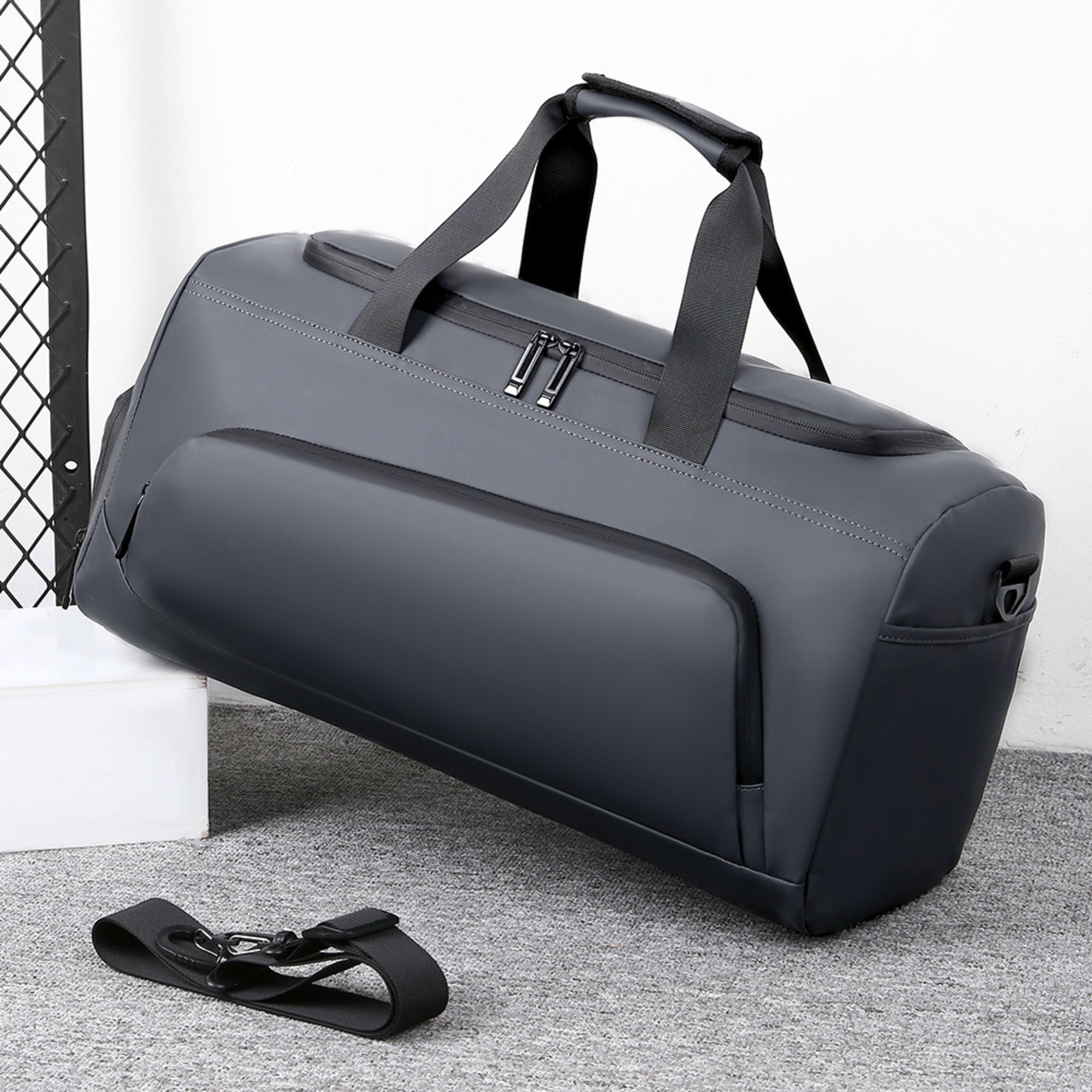 Men's WetDry Separation Portable Large-Capacity Organizer Bag 7