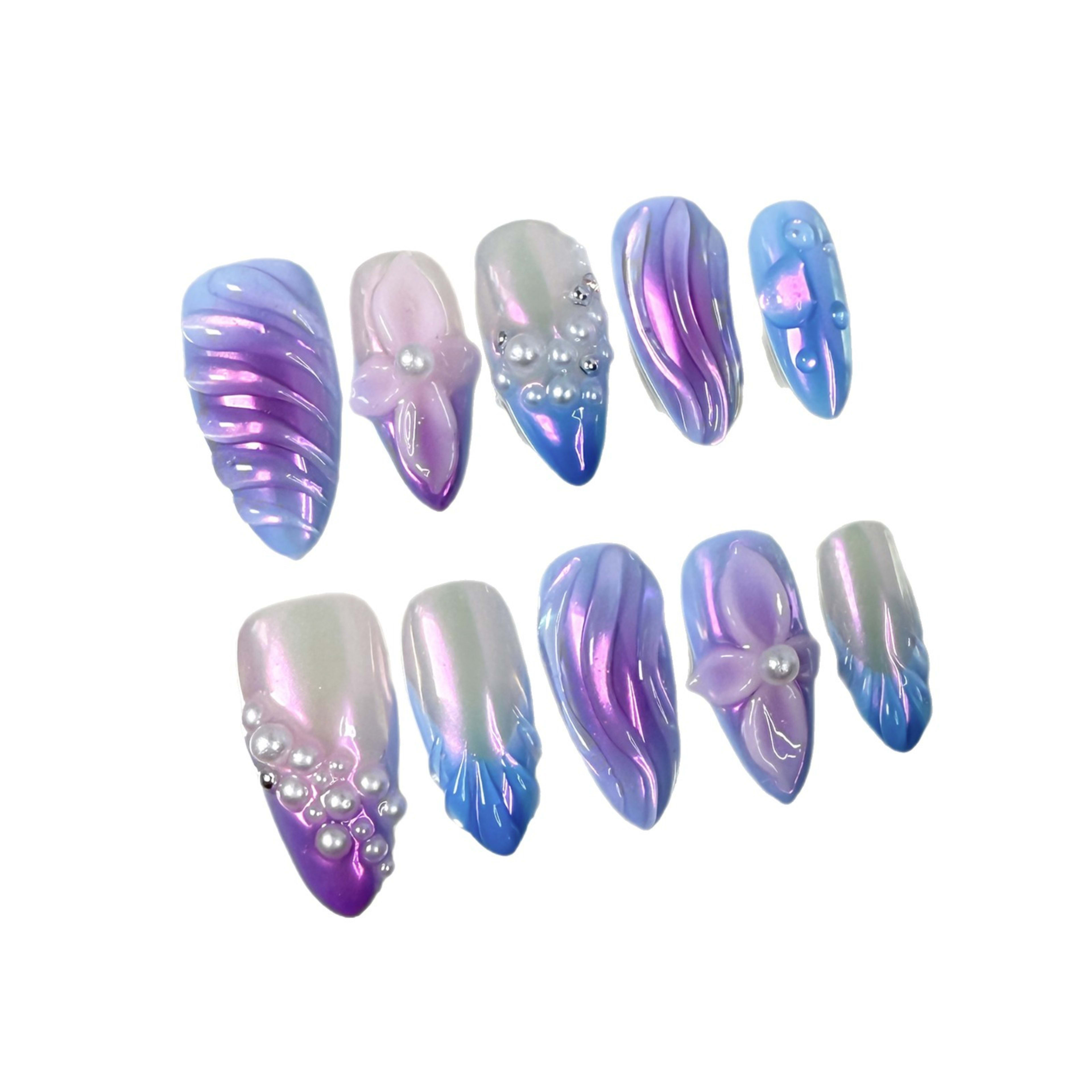 Three-dimensional Carved Nail Art With Relief Designs For Wearable Manicures 3