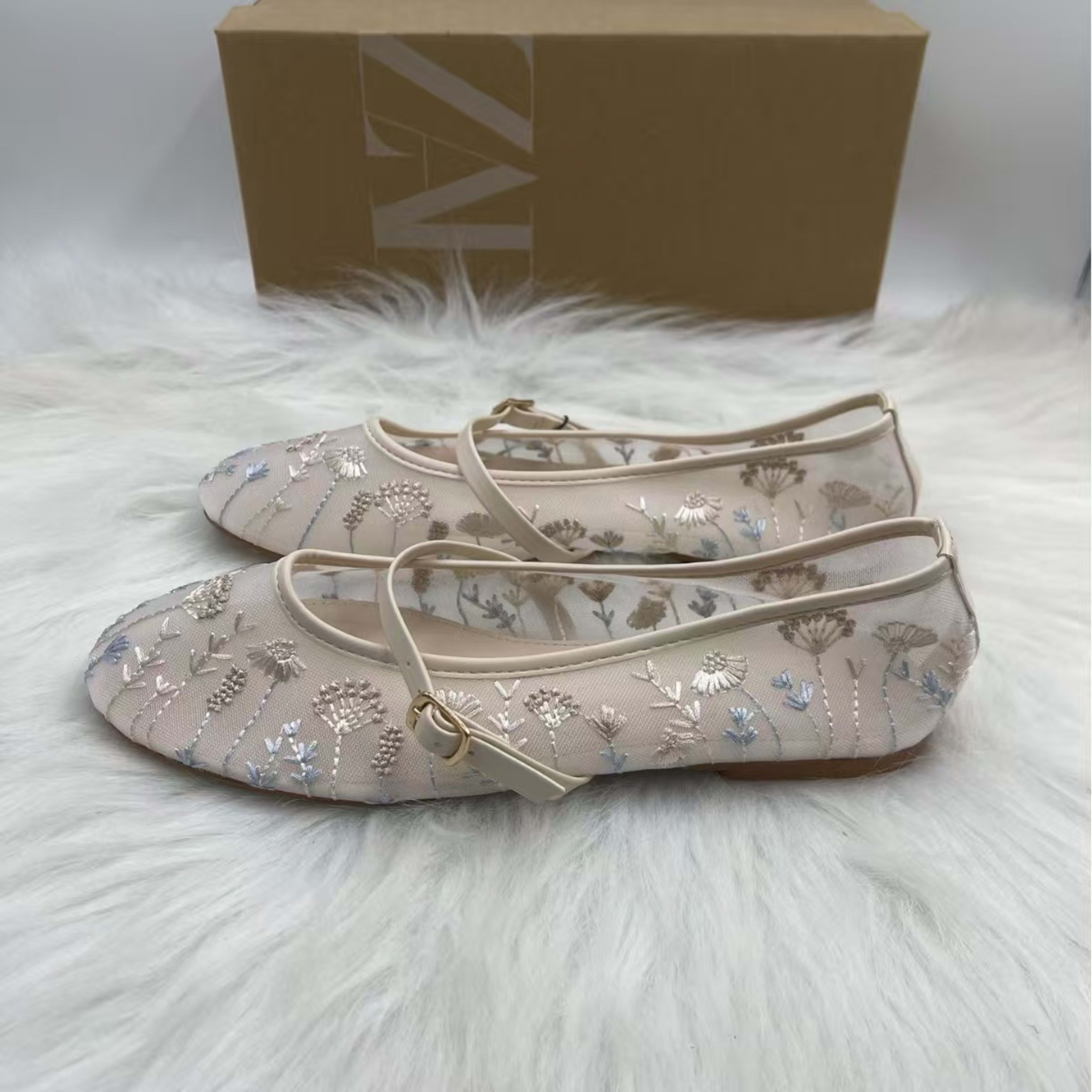 Womens Flat Shoes Embroidered Mesh Ballet Flats Fashionable Low-Top Pumps