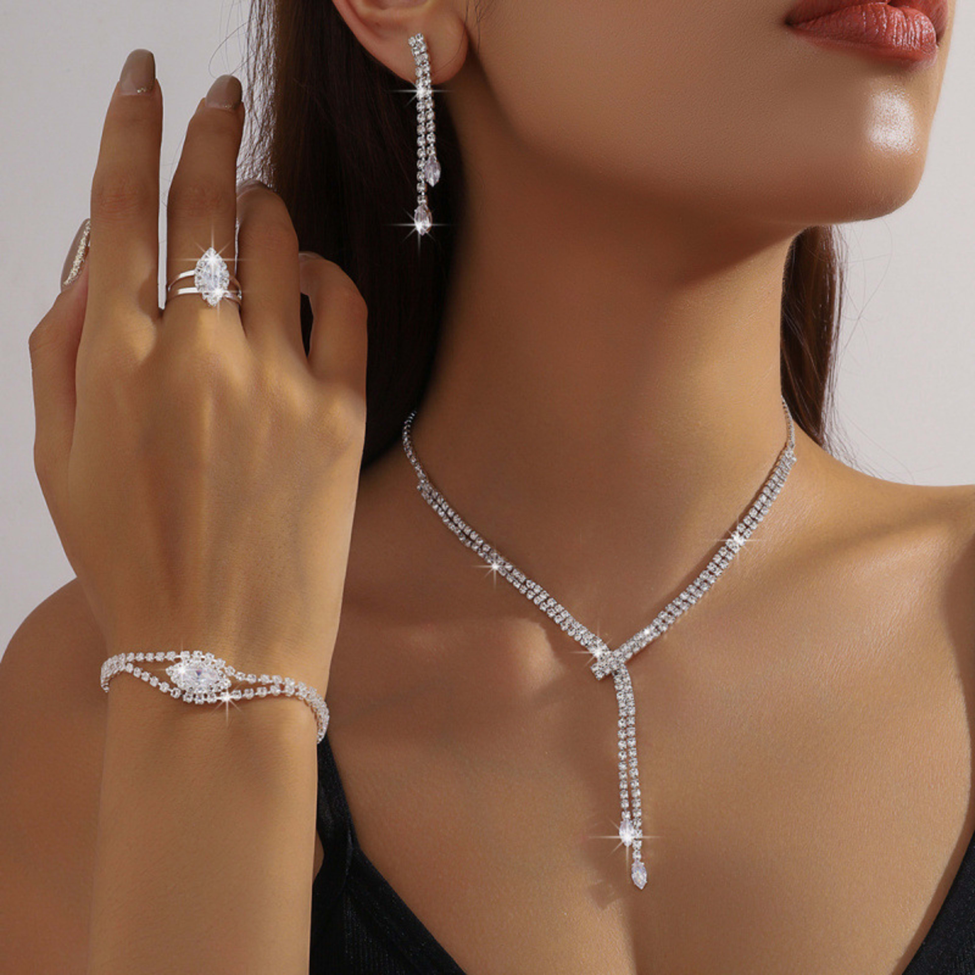 Fashion Simple Necklace Earring Bracelet Four-piece Set 4