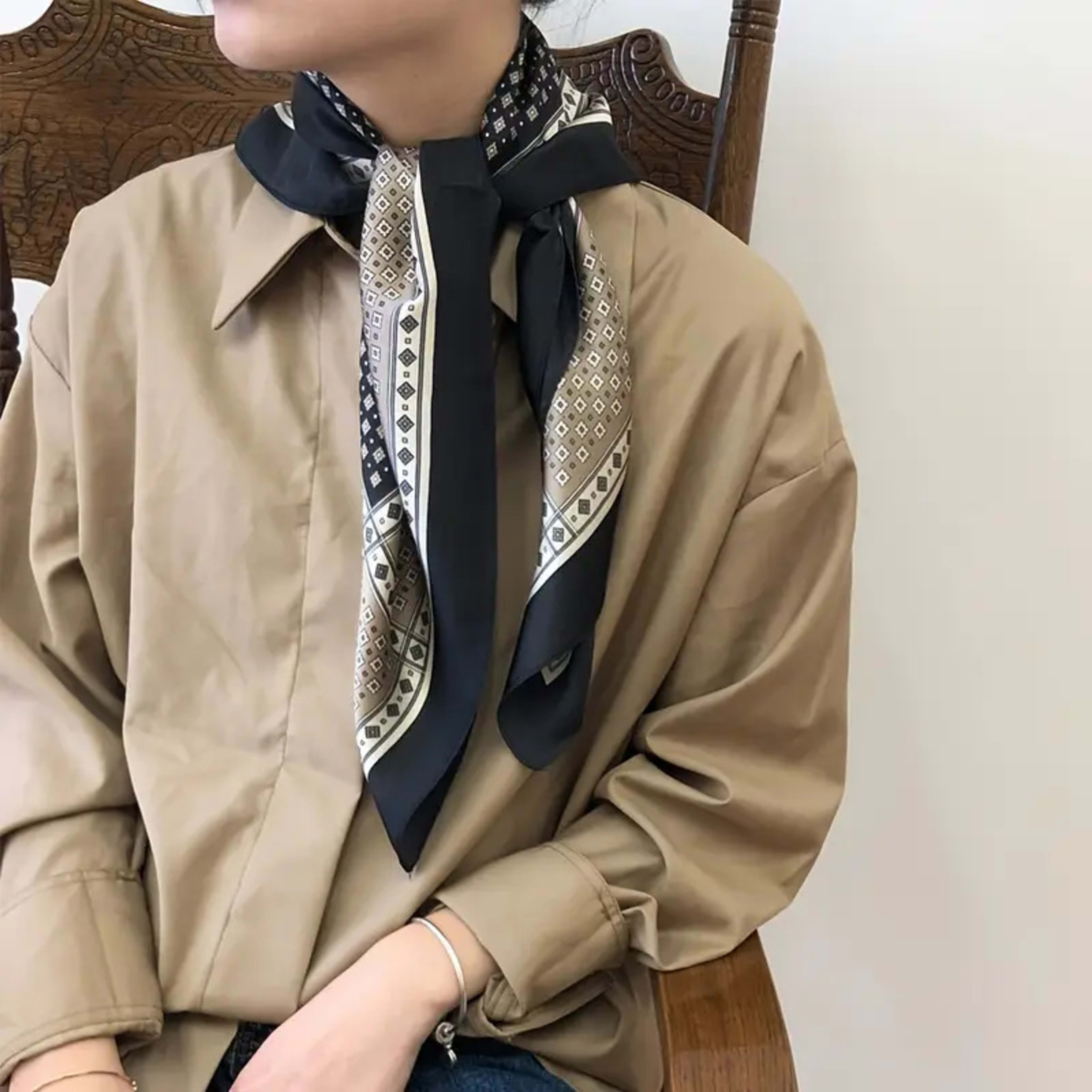 Small Scarf Vintage Printed Silk Scarf For Women 32