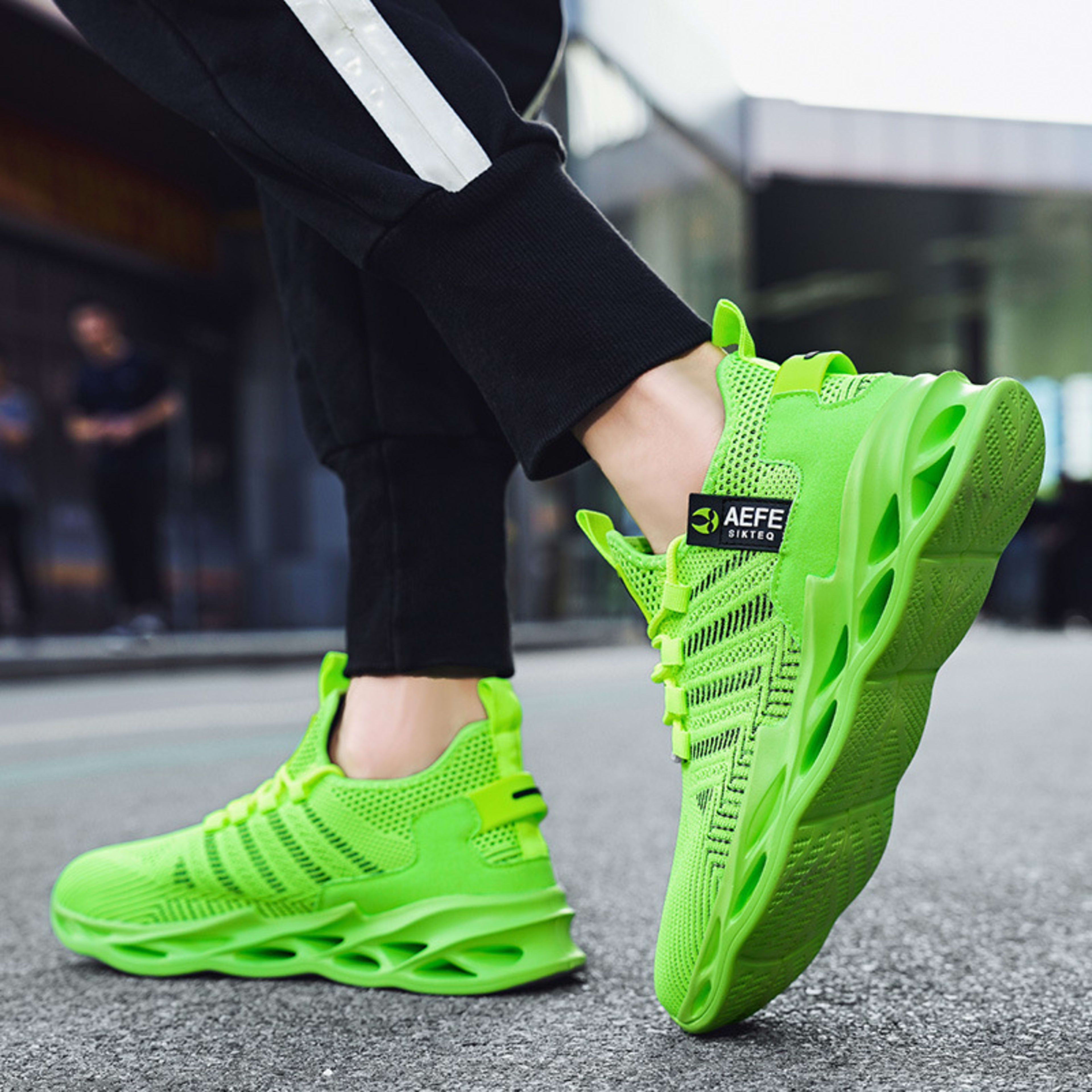 Mesh Breathable Casual Men's Korean Style Plus Size Light Running Shoes 14