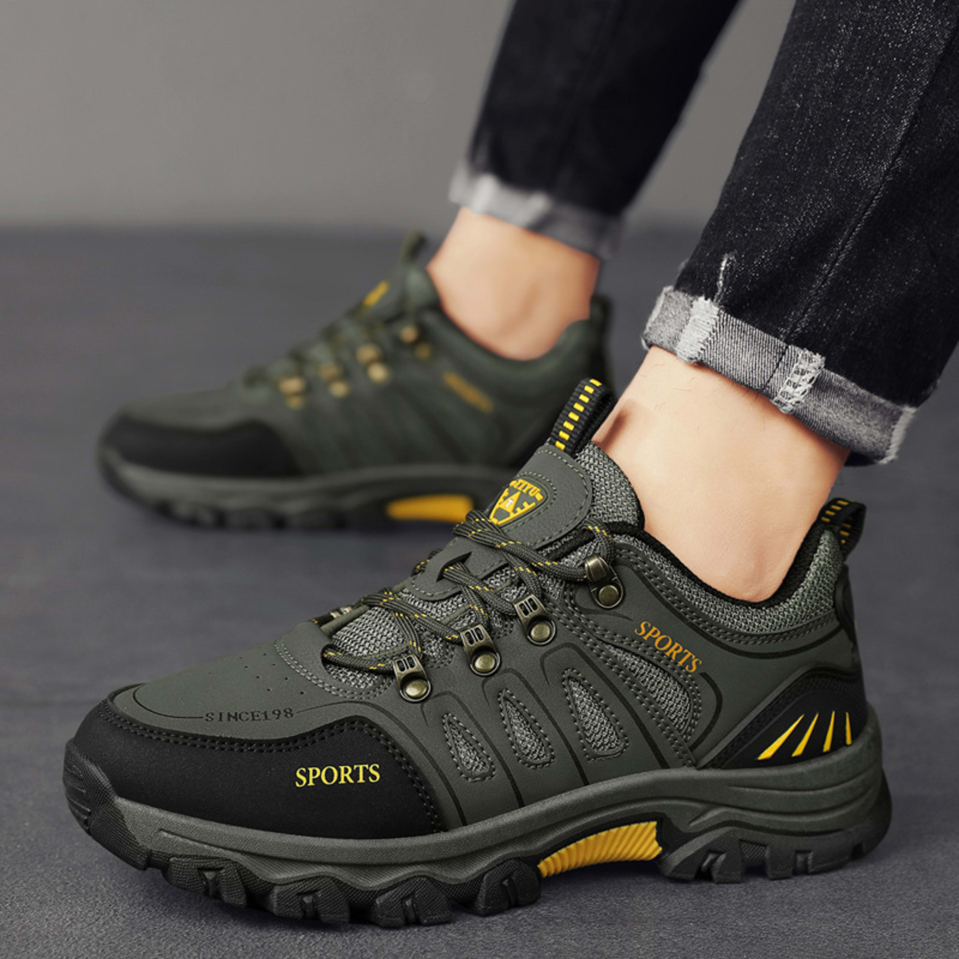 Mens Breathable Outdoor Hiking And Leisure Shoes For Travel 5