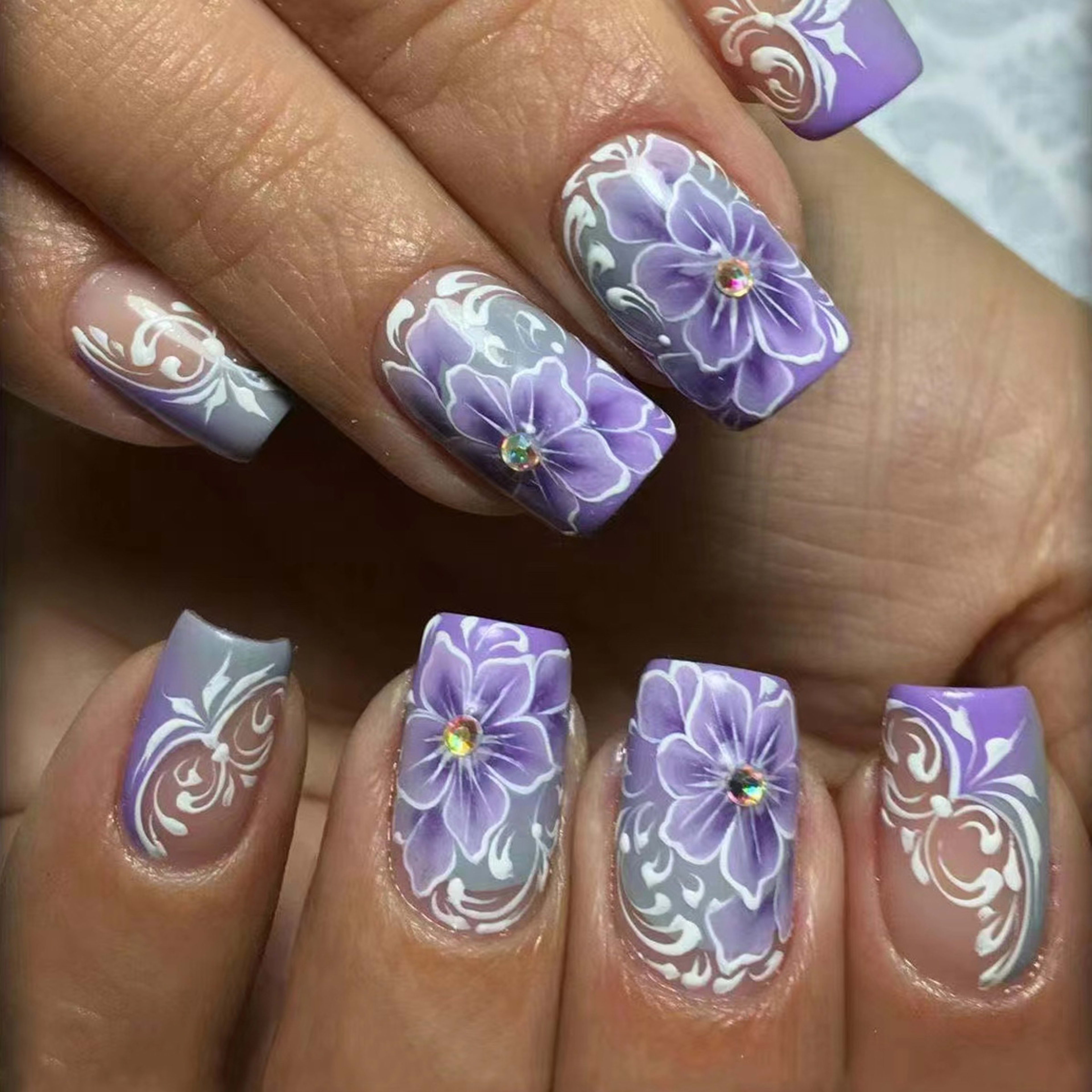 Greyish Purple European-style Line Flower Design Wear Armor Nail Stickers 1