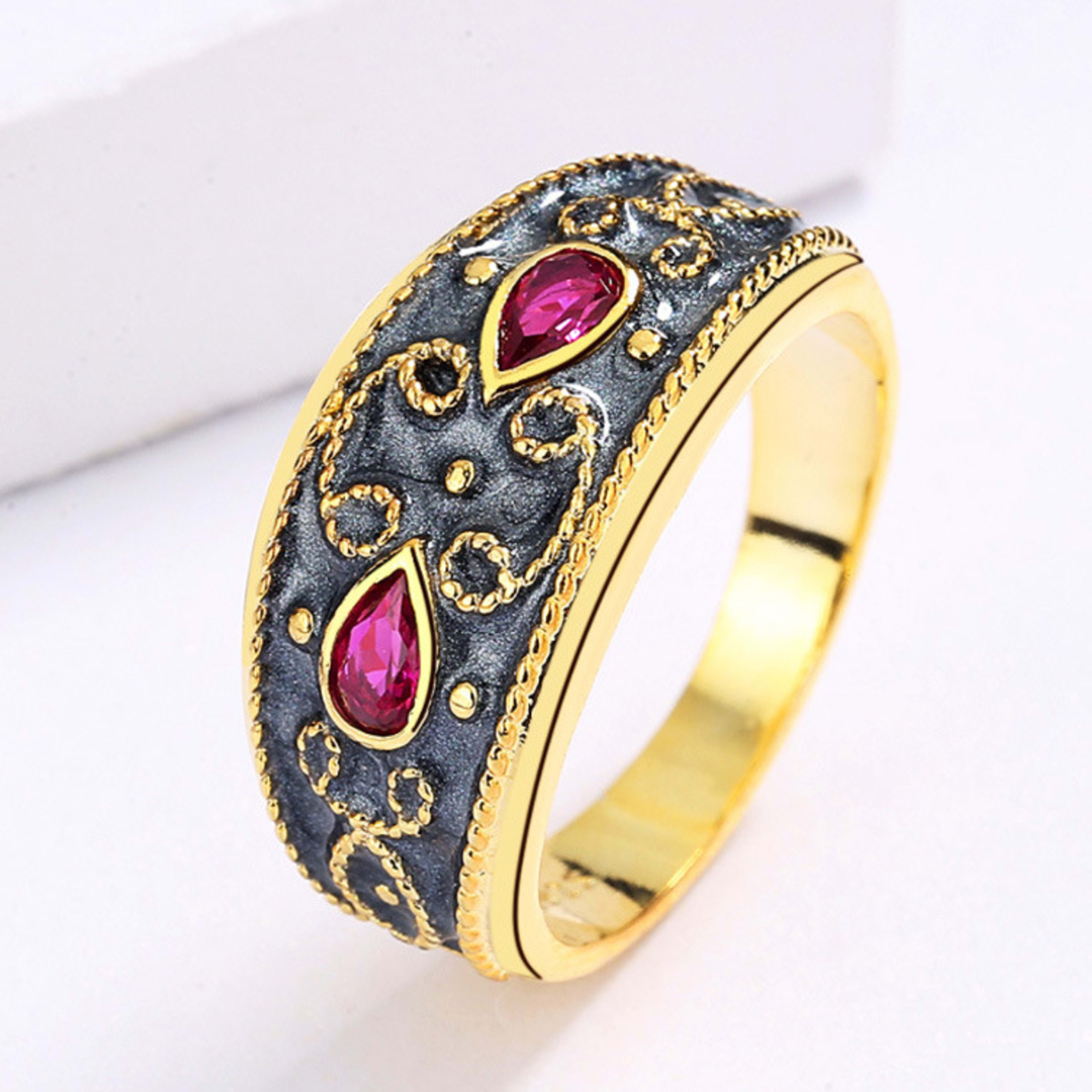 Classic Retro Exquisite Enamel Jewelry Three-piece Set 2