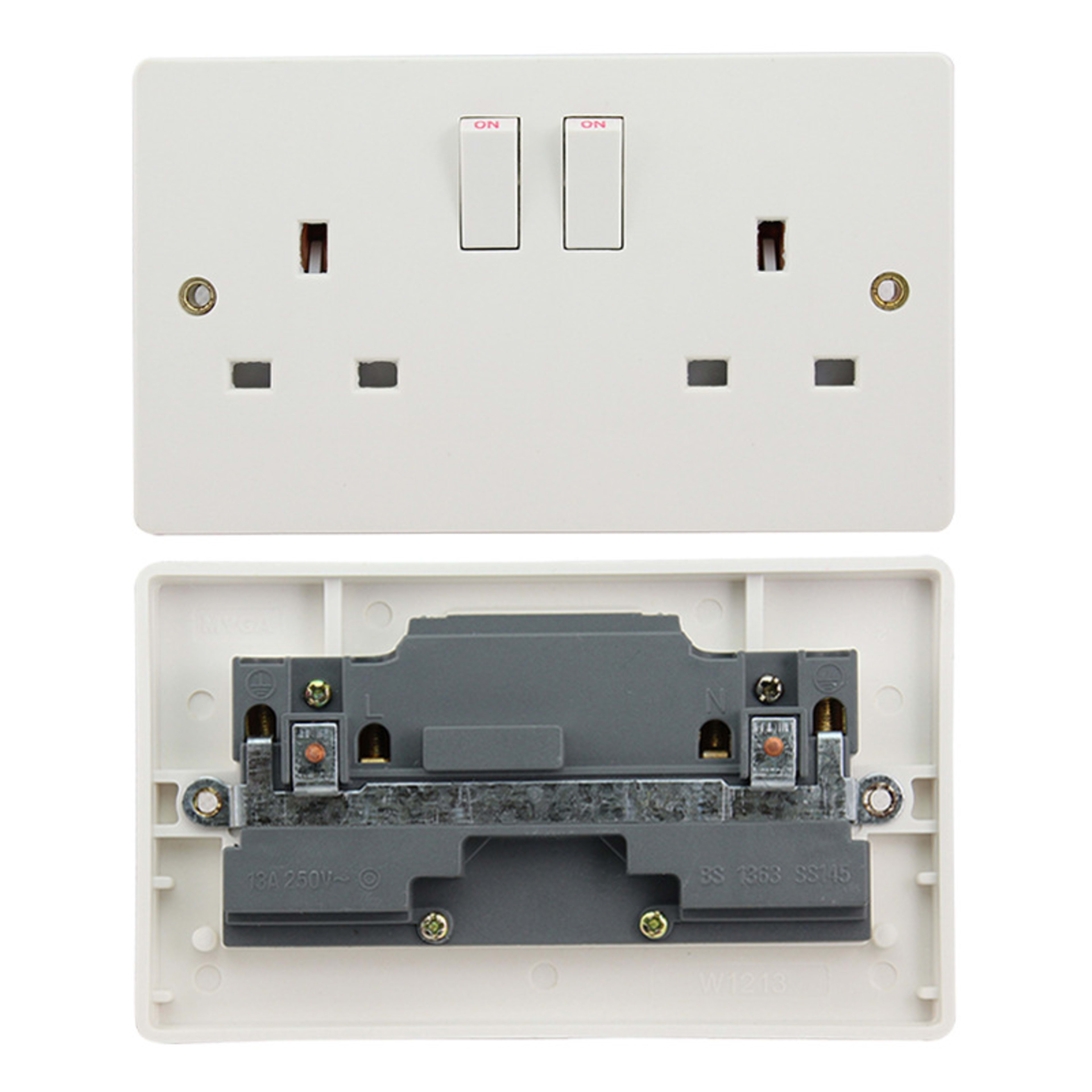 Double-gang Two-way British-standard Wall Power Socket With 8