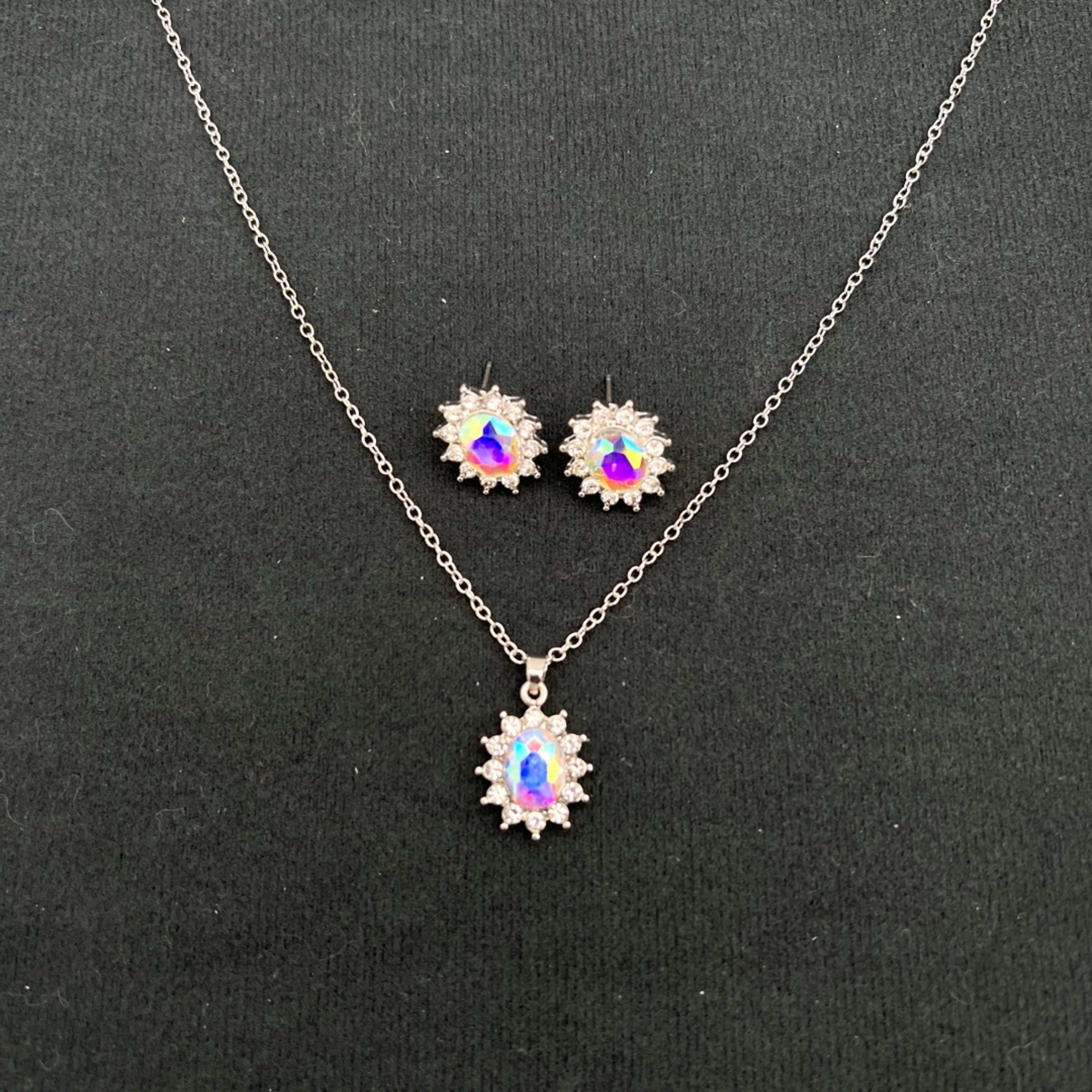 European And American Fashion SUNFLOWER Zircon Ear Stud Necklace Suit 4