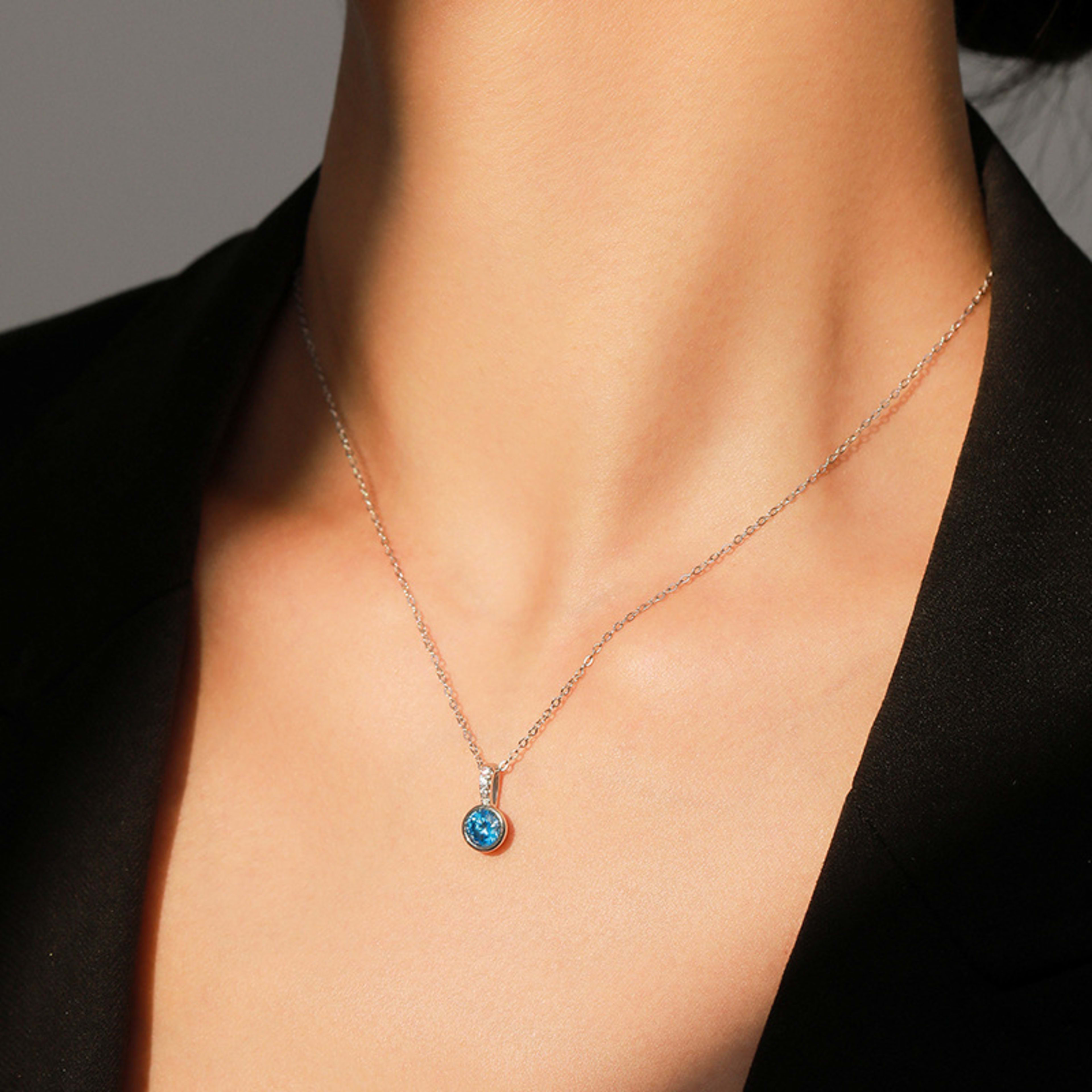 Women's Light Luxury Sea Blue Artificial Diamond Earrings Necklace 9