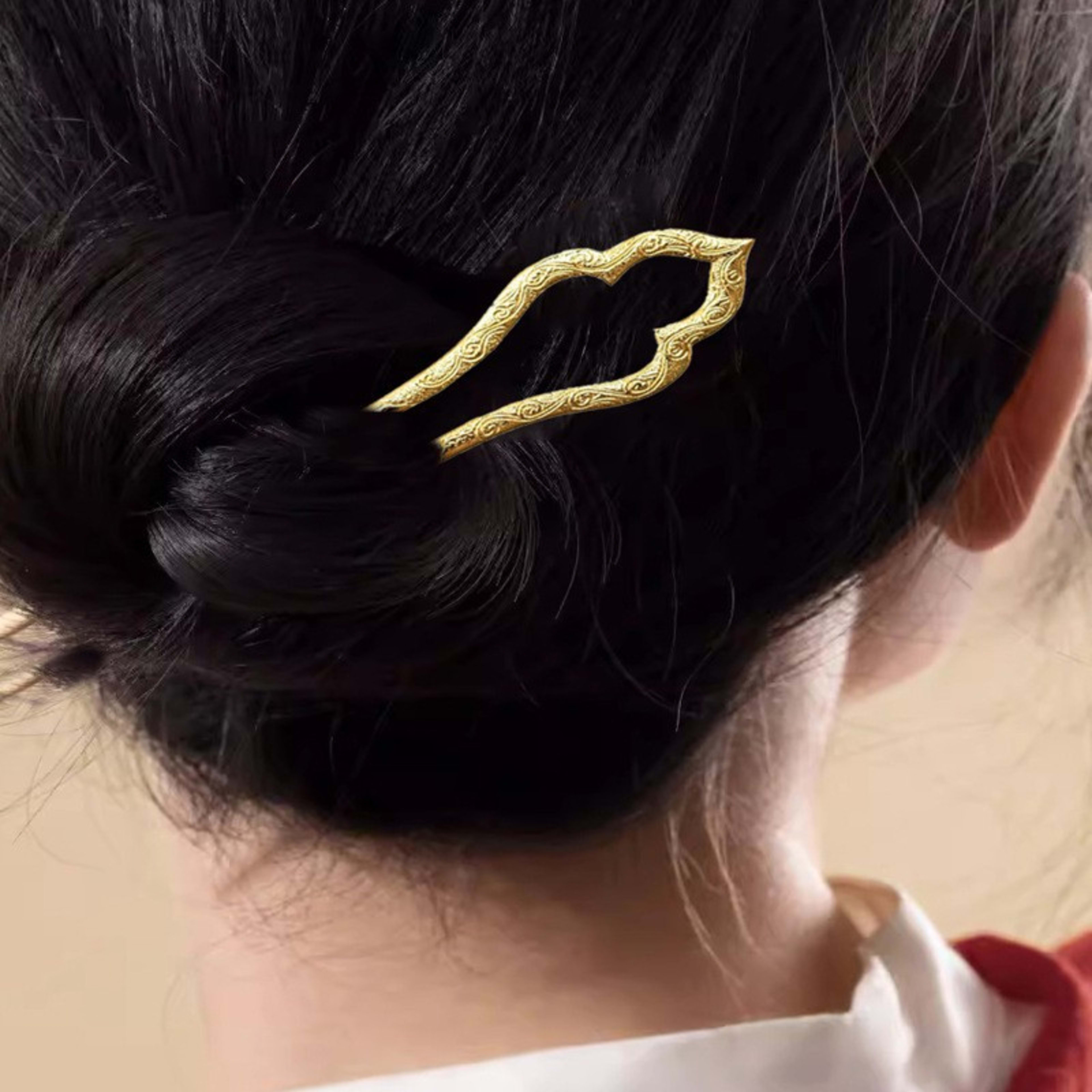 Gold-plated Vintage U-shaped Hairpin 3
