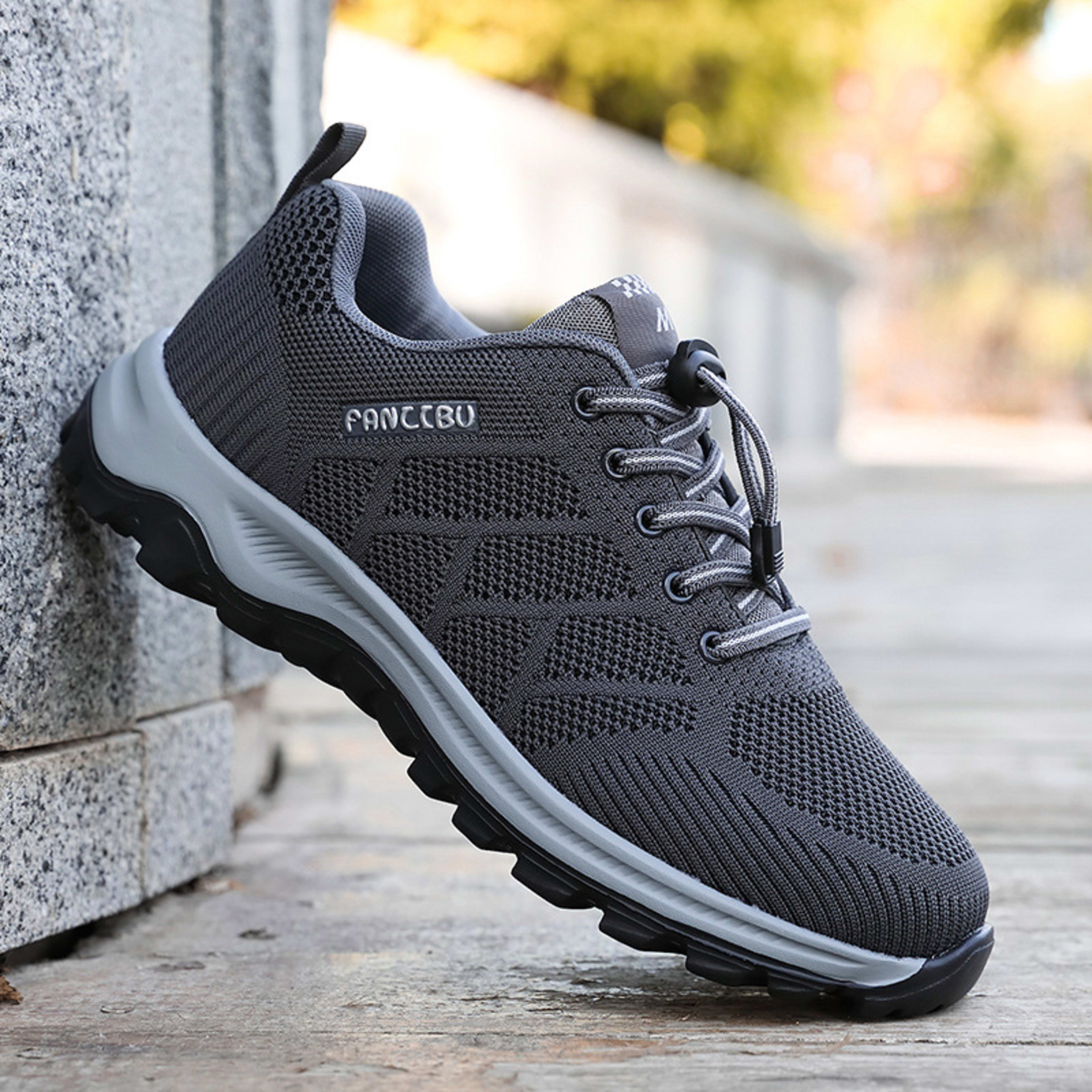 Men's And Women's Wear-resistant Widened Walking Soft Sole Shoes 1