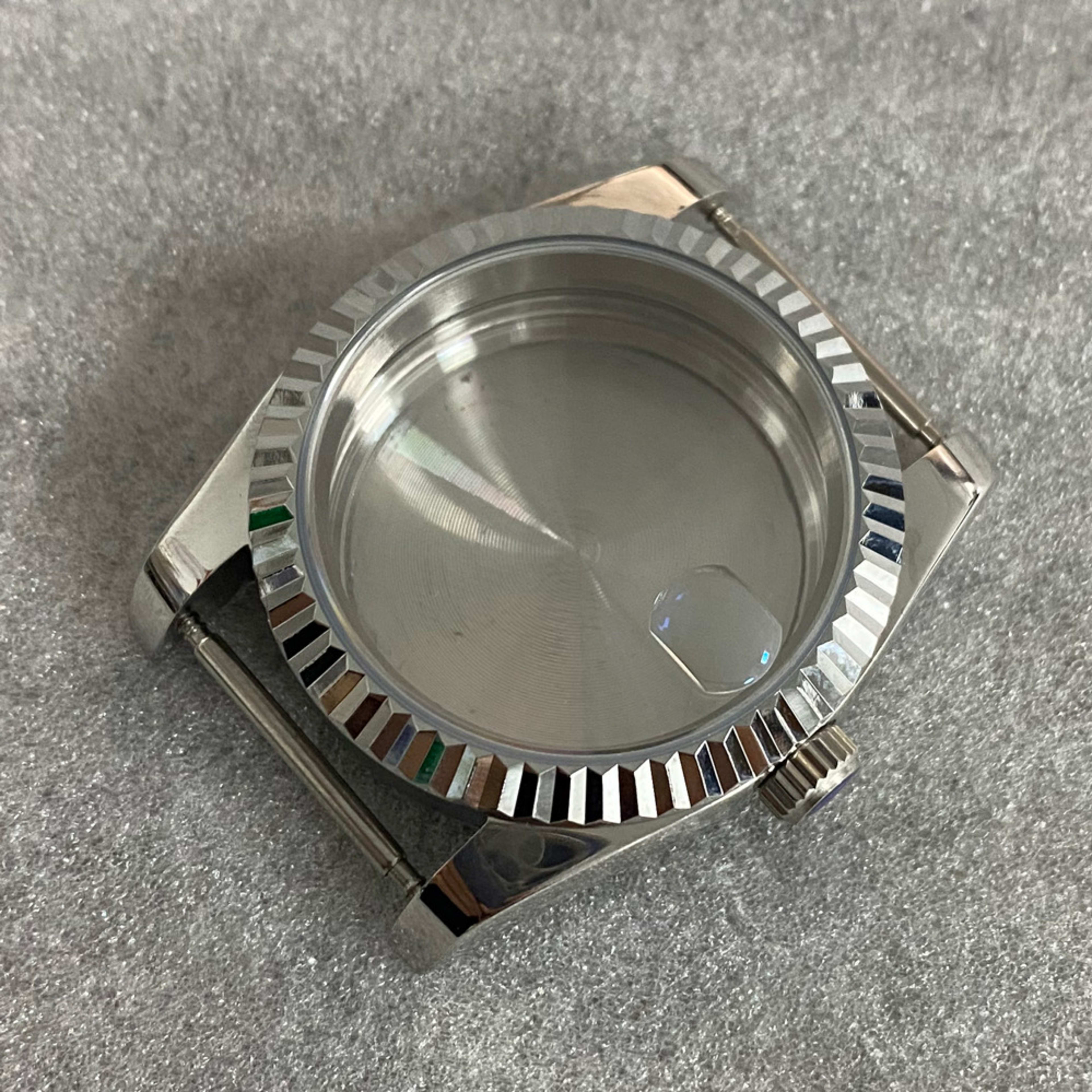 36mm39mm Dog Teeth Ring Case 1