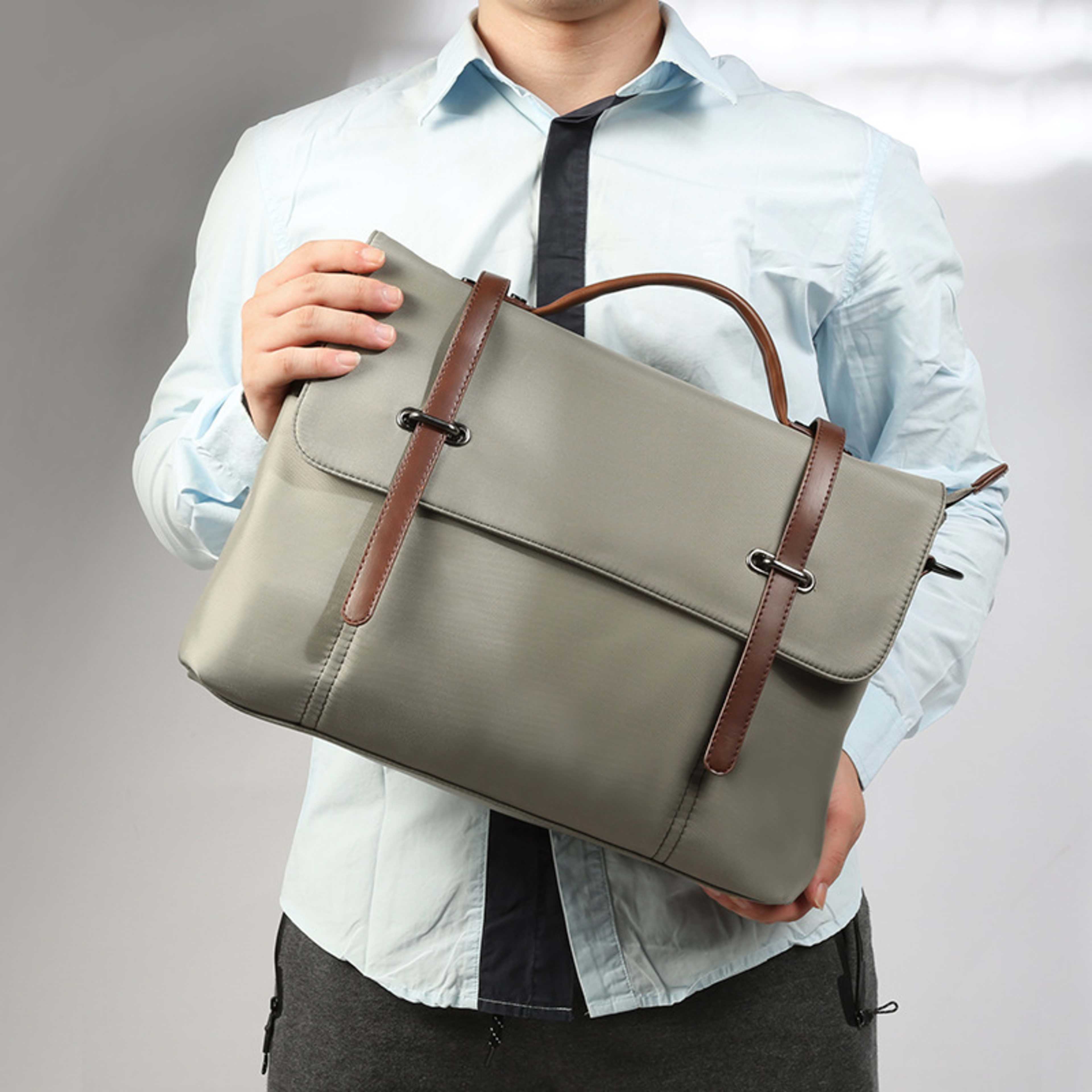 Men's Portable Casual Canvas Shoulder Bag 1