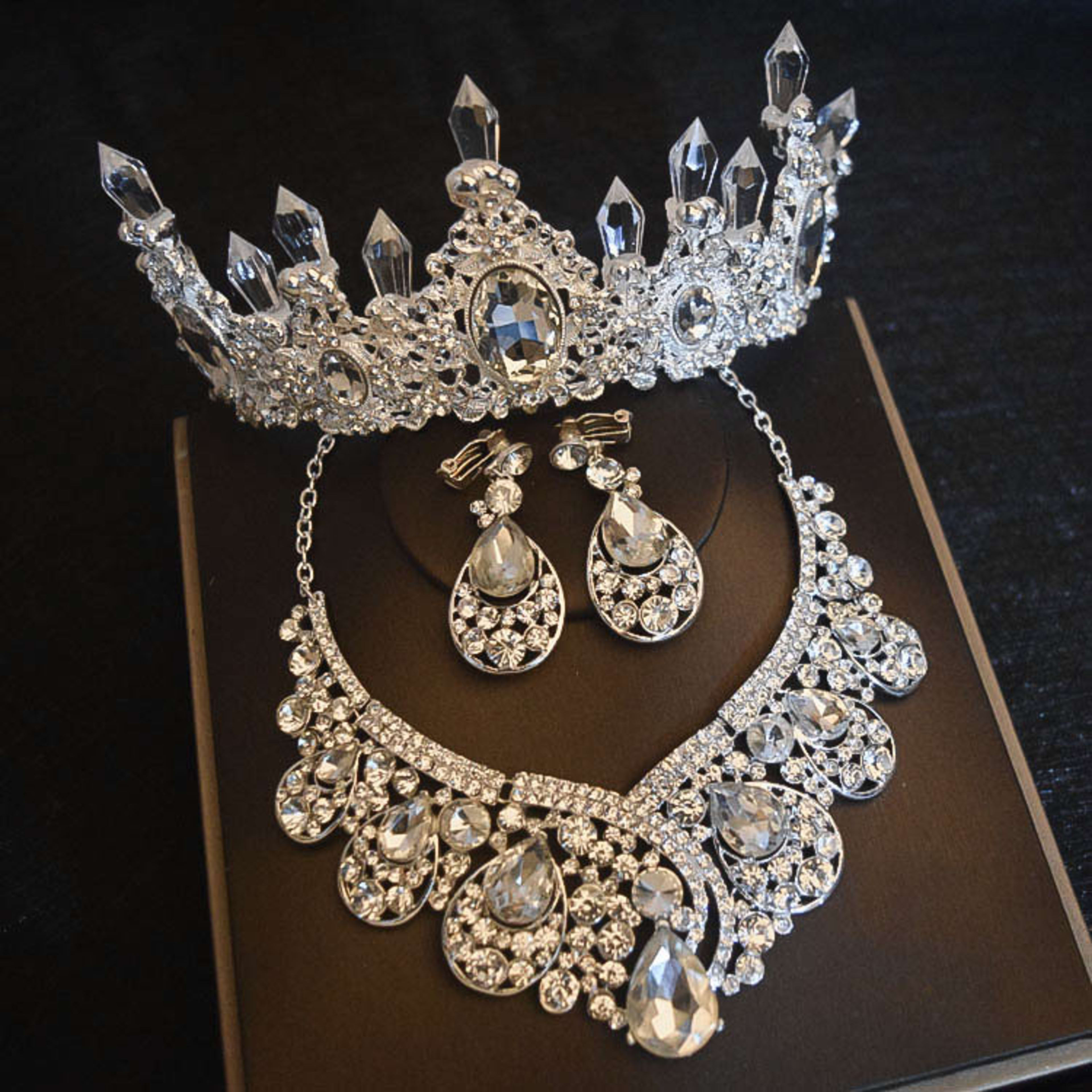 Bridal Headdress Flowers Wedding Hair Accessories Accessories Crown Necklace Earrings Three-piece Set Wedding Accessorie