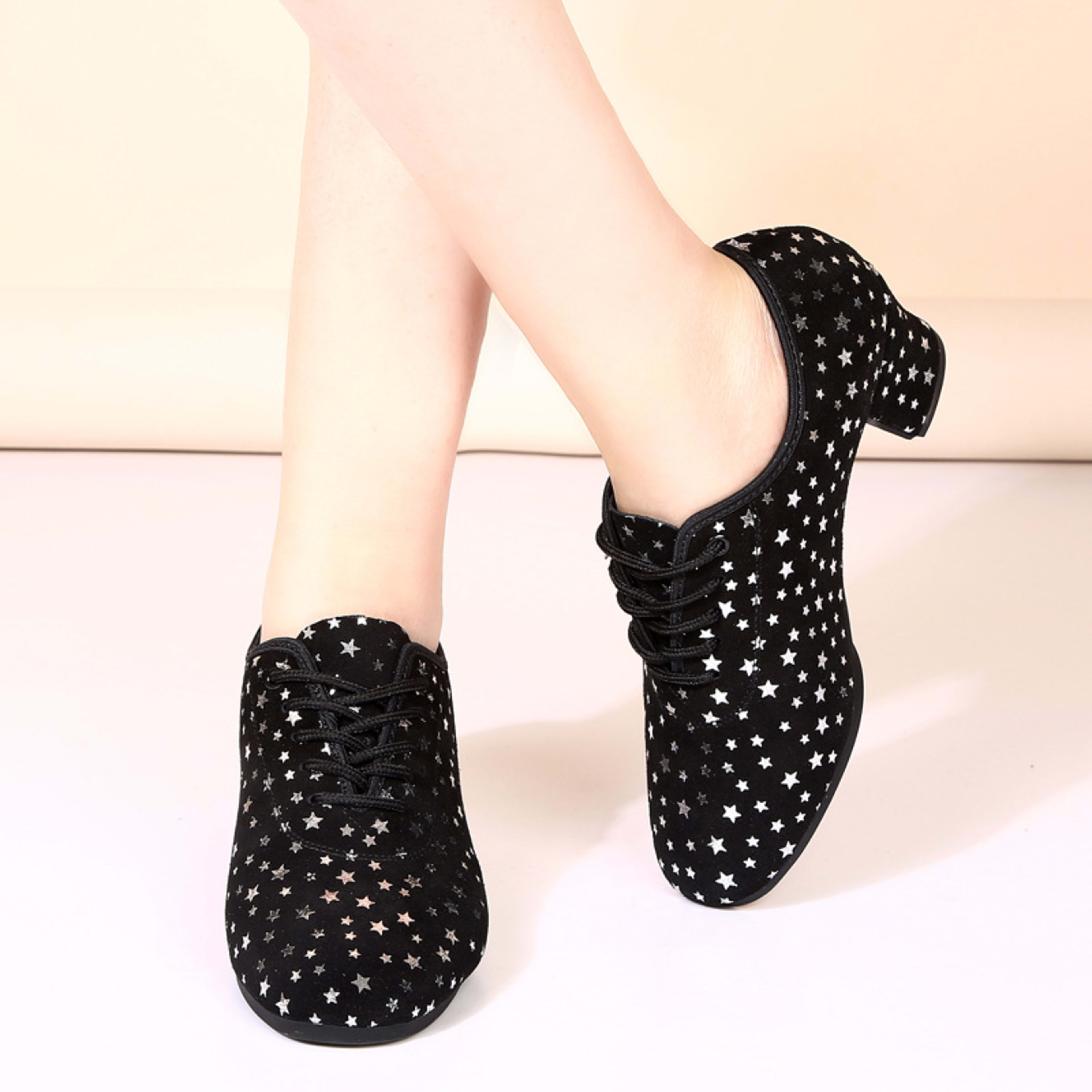Outdoor Latin Dance Shoes With A Fabric Upper Star Design And Rubber Sole 2
