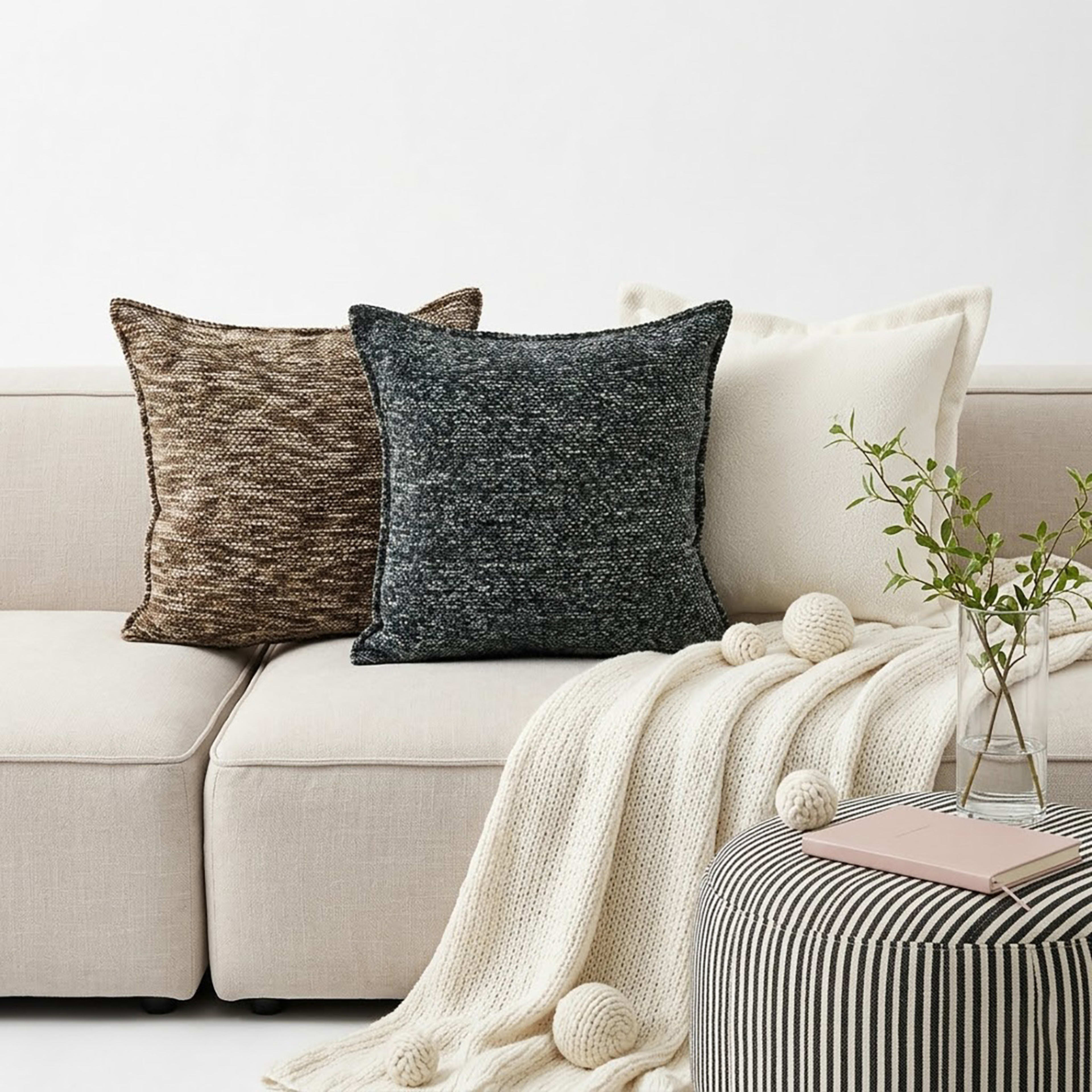 Simple Solid-color Chenille Throw Pillow 4