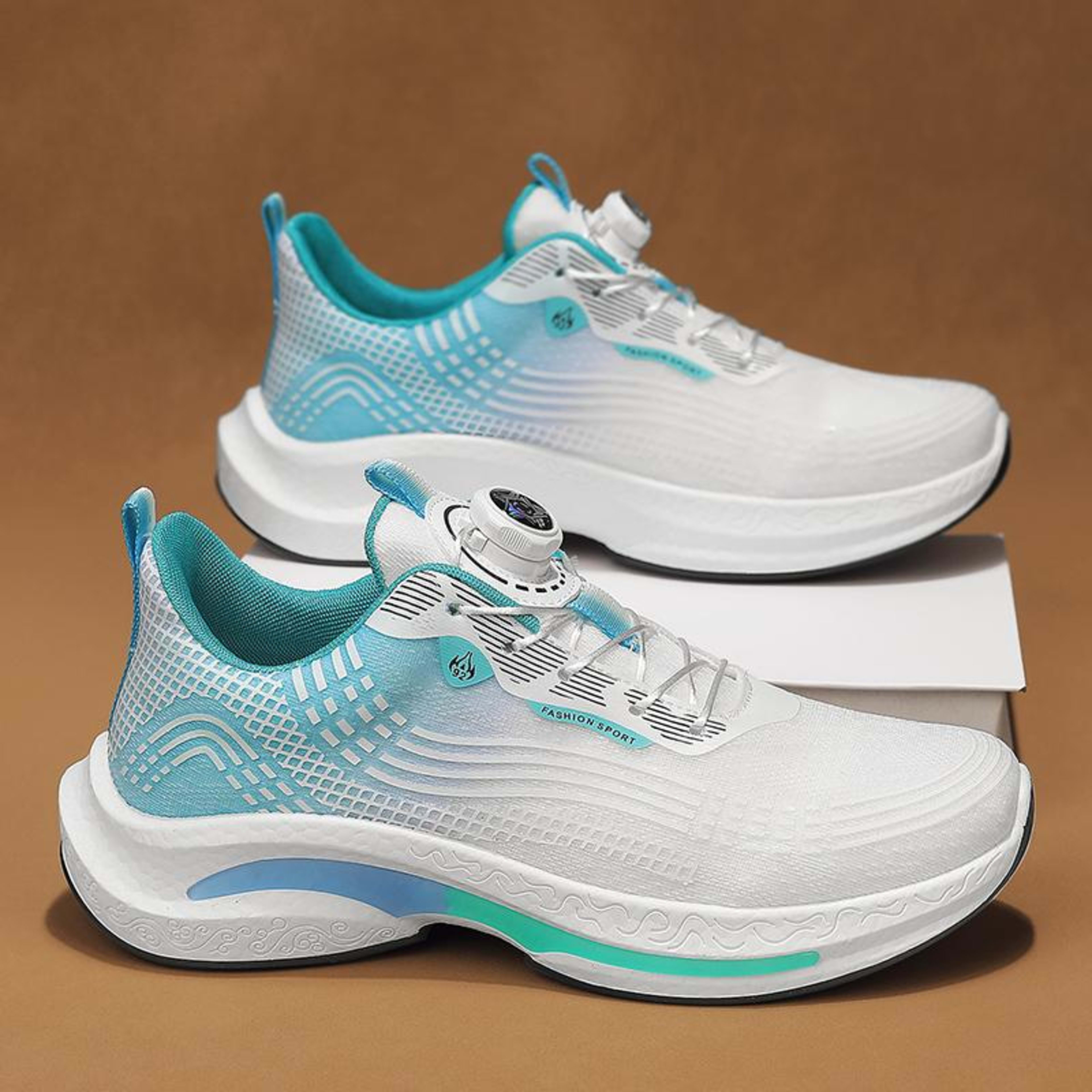 Fashionable Mesh Breathable Rotating Buckle Sneaker 5