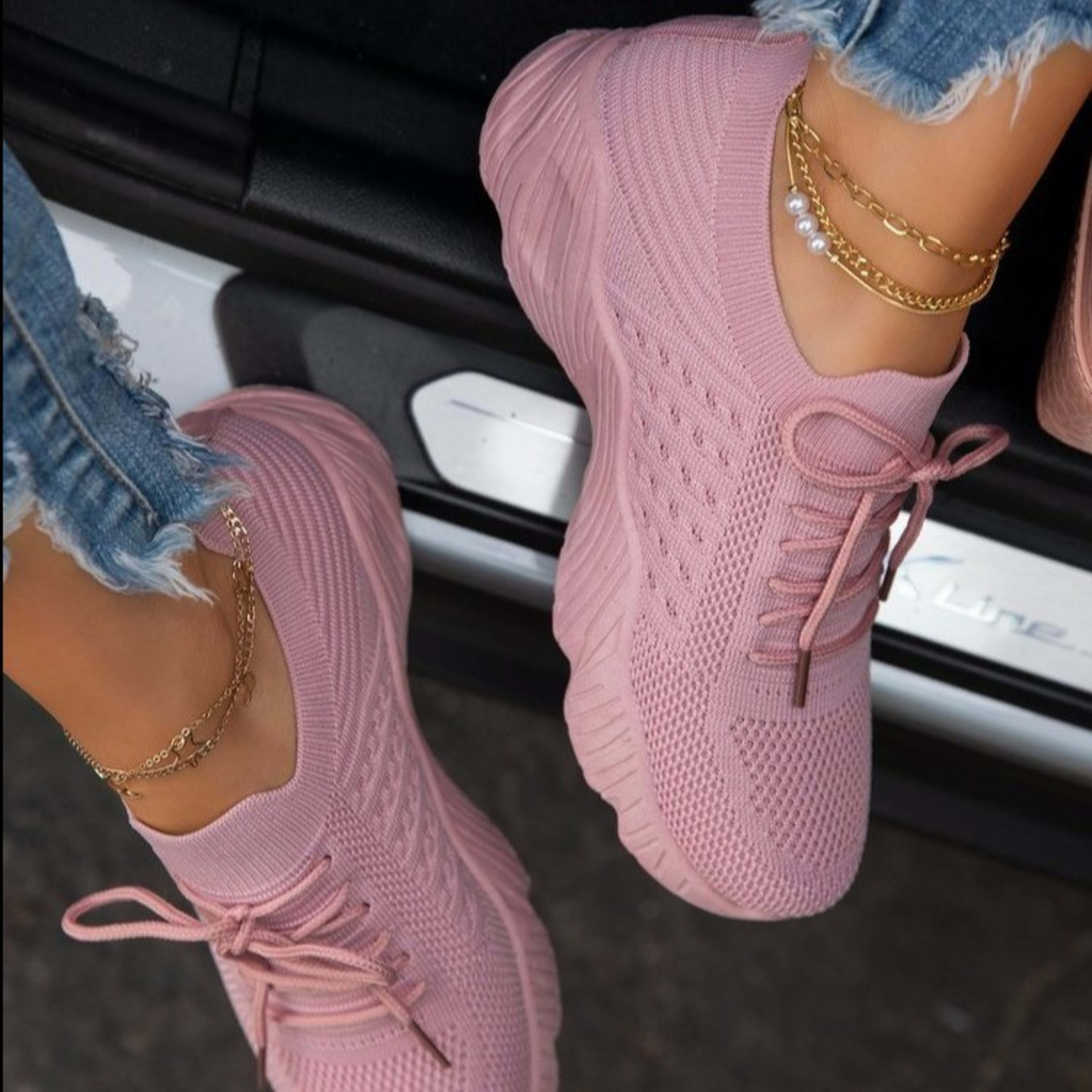 Women's Sneaker Thick Bottom Solid Color Dad Shoes 13