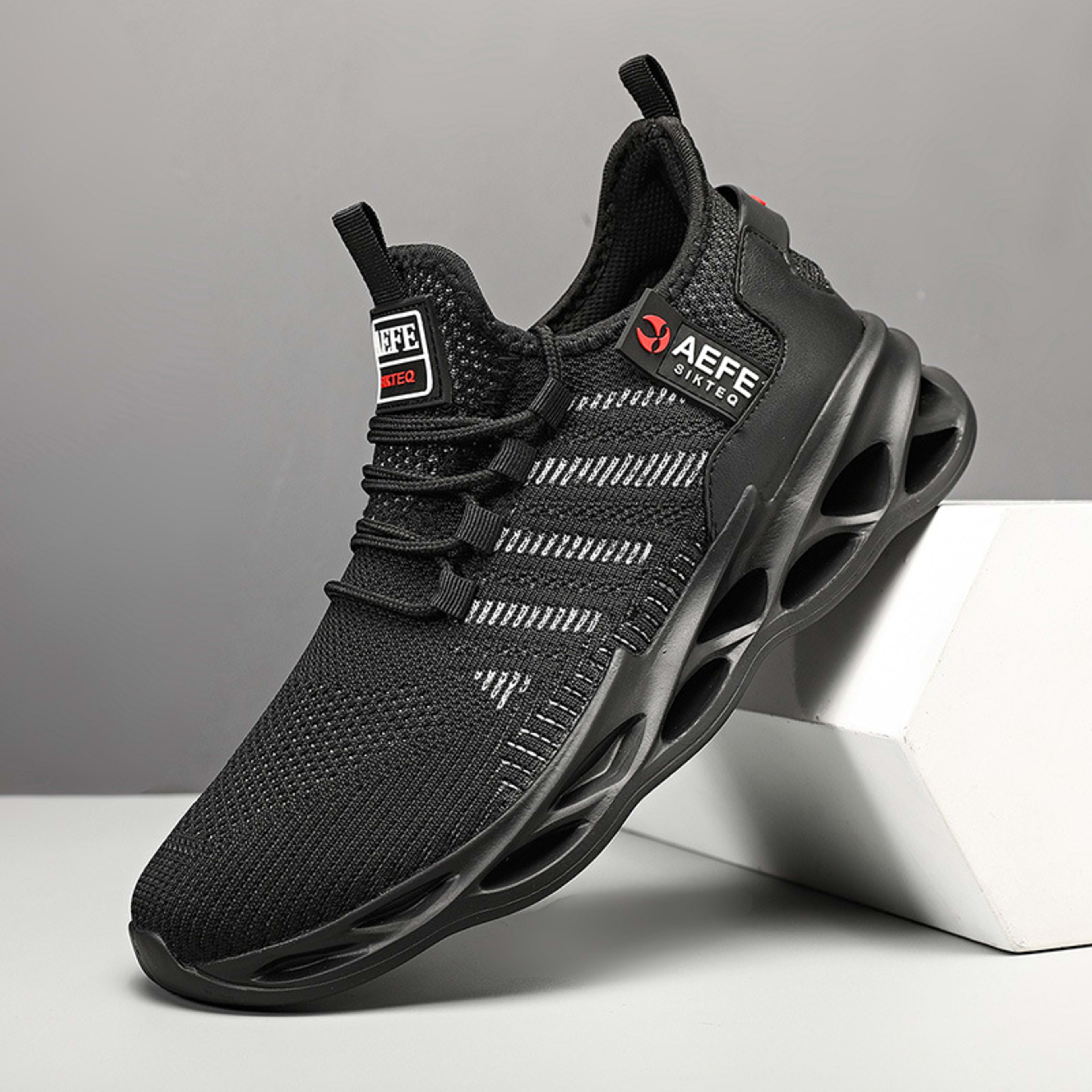 Mesh Breathable Casual Men's Korean Style Plus Size Light Running Shoes 3
