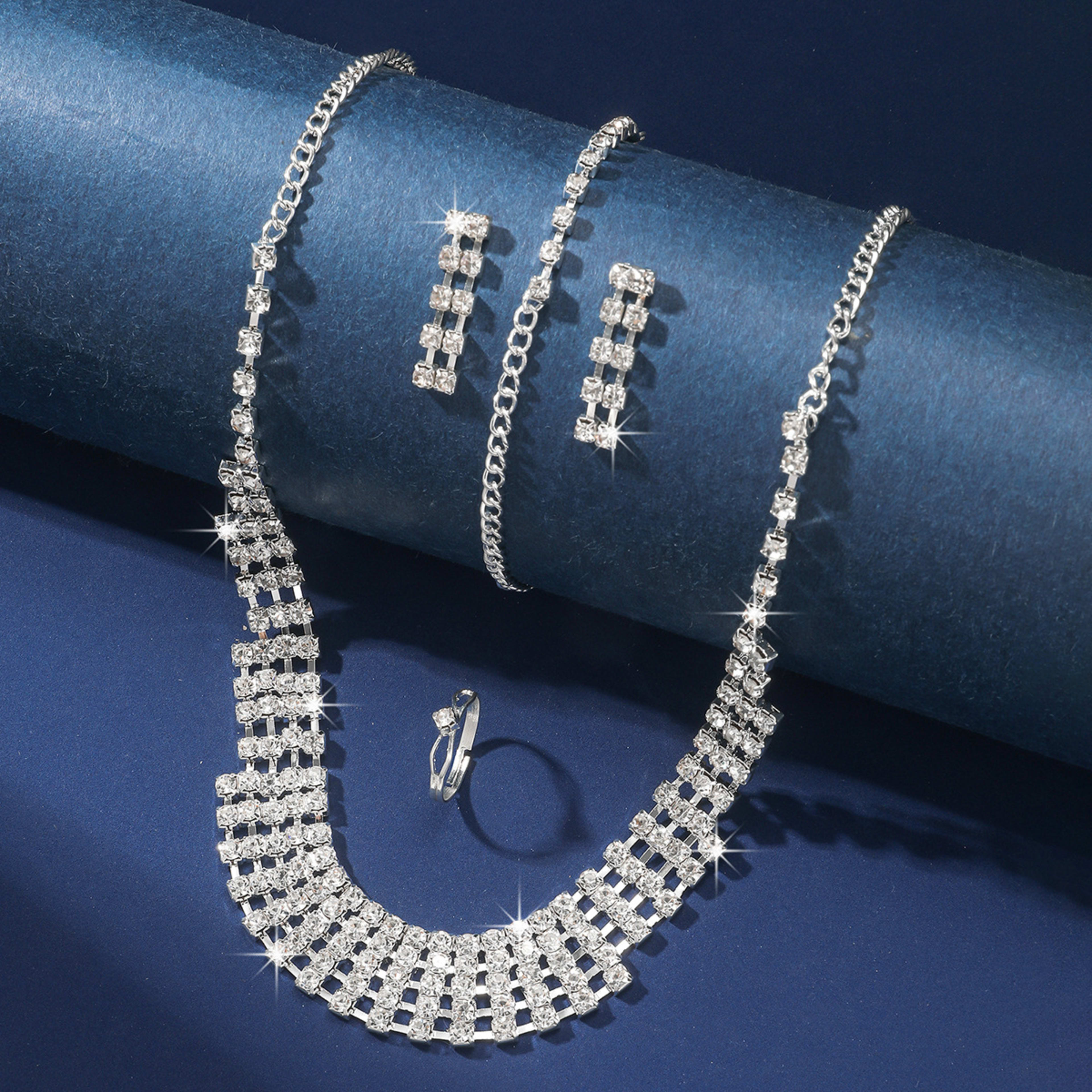Claw Chain Necklace Bracelet Earrings Four-piece Ring Set Pack 2