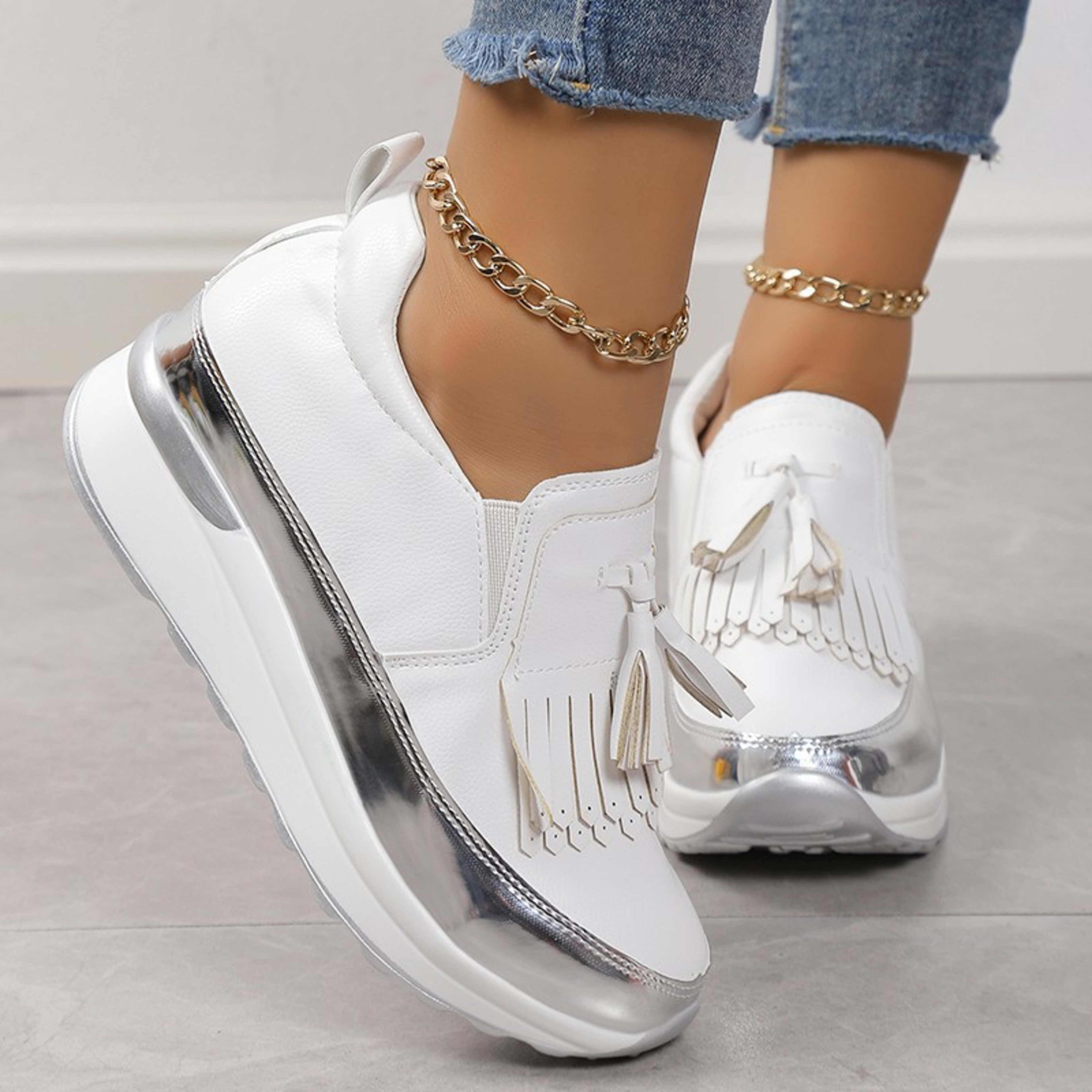 Women's Fashion Tassel Muffin Platform Casual Shoes 5