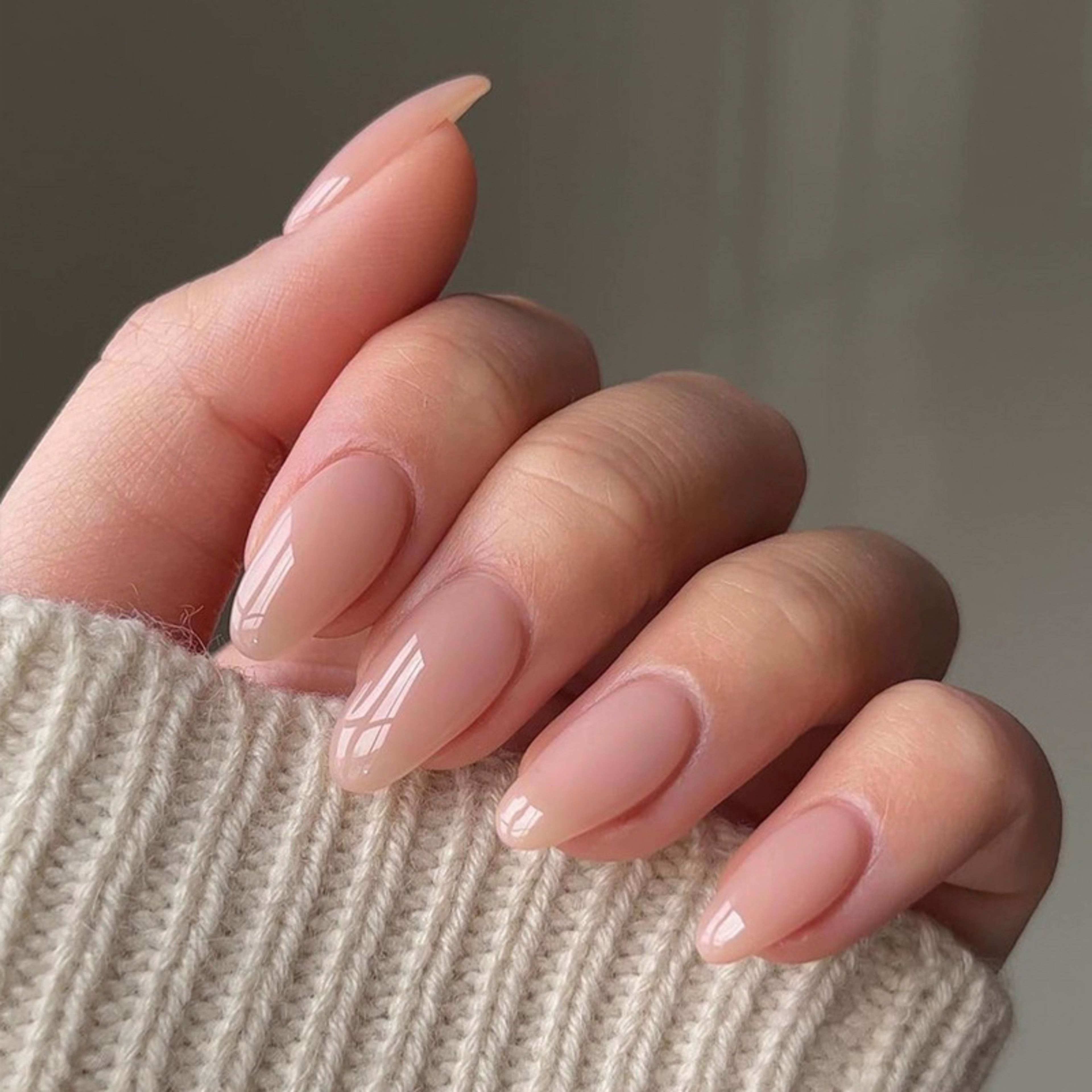 Instagram-style Ombre Nail Wraps For A Chic Polished Look 1