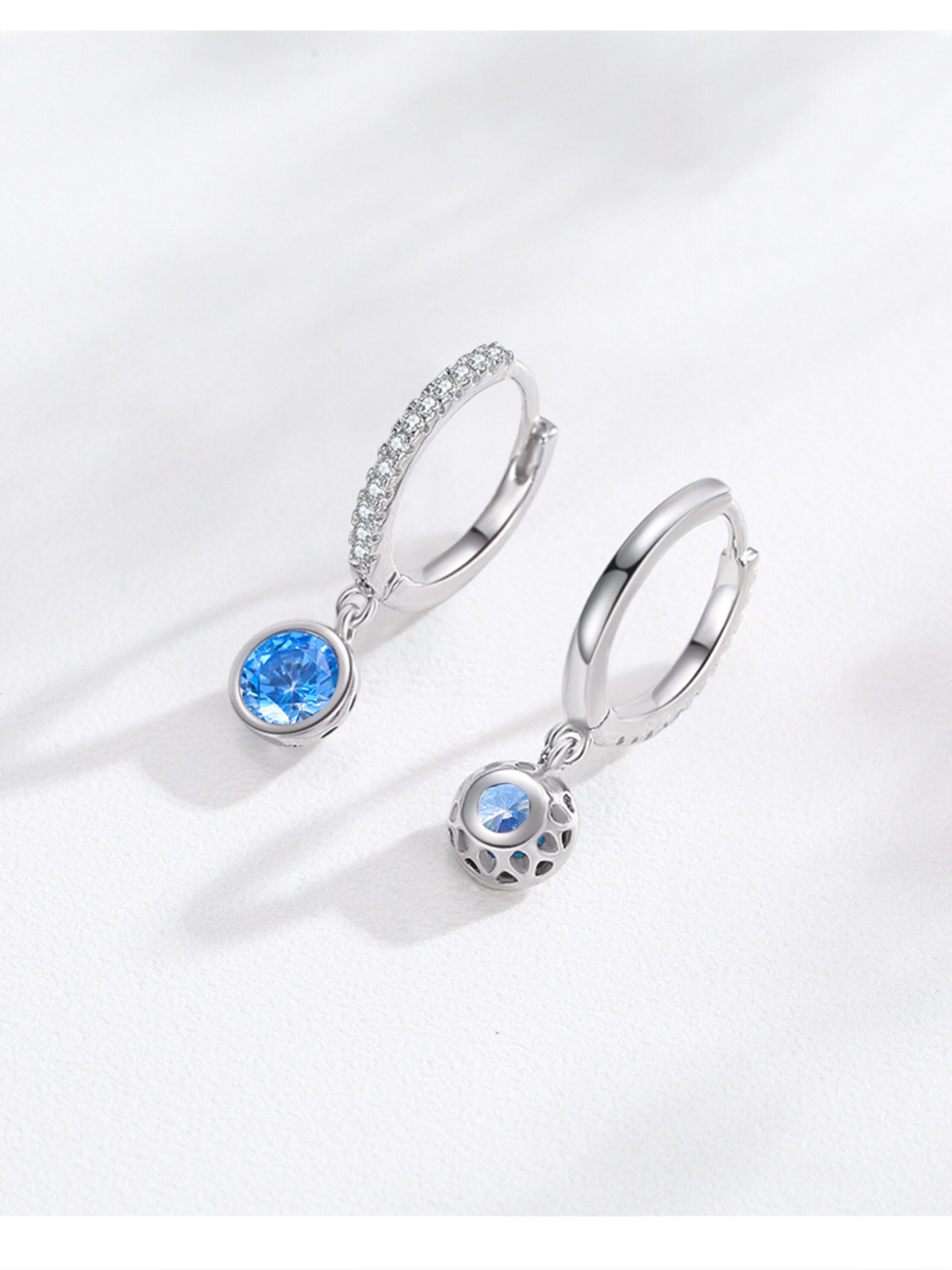 Women's Light Luxury Sea Blue Artificial Diamond Earrings Necklace 5