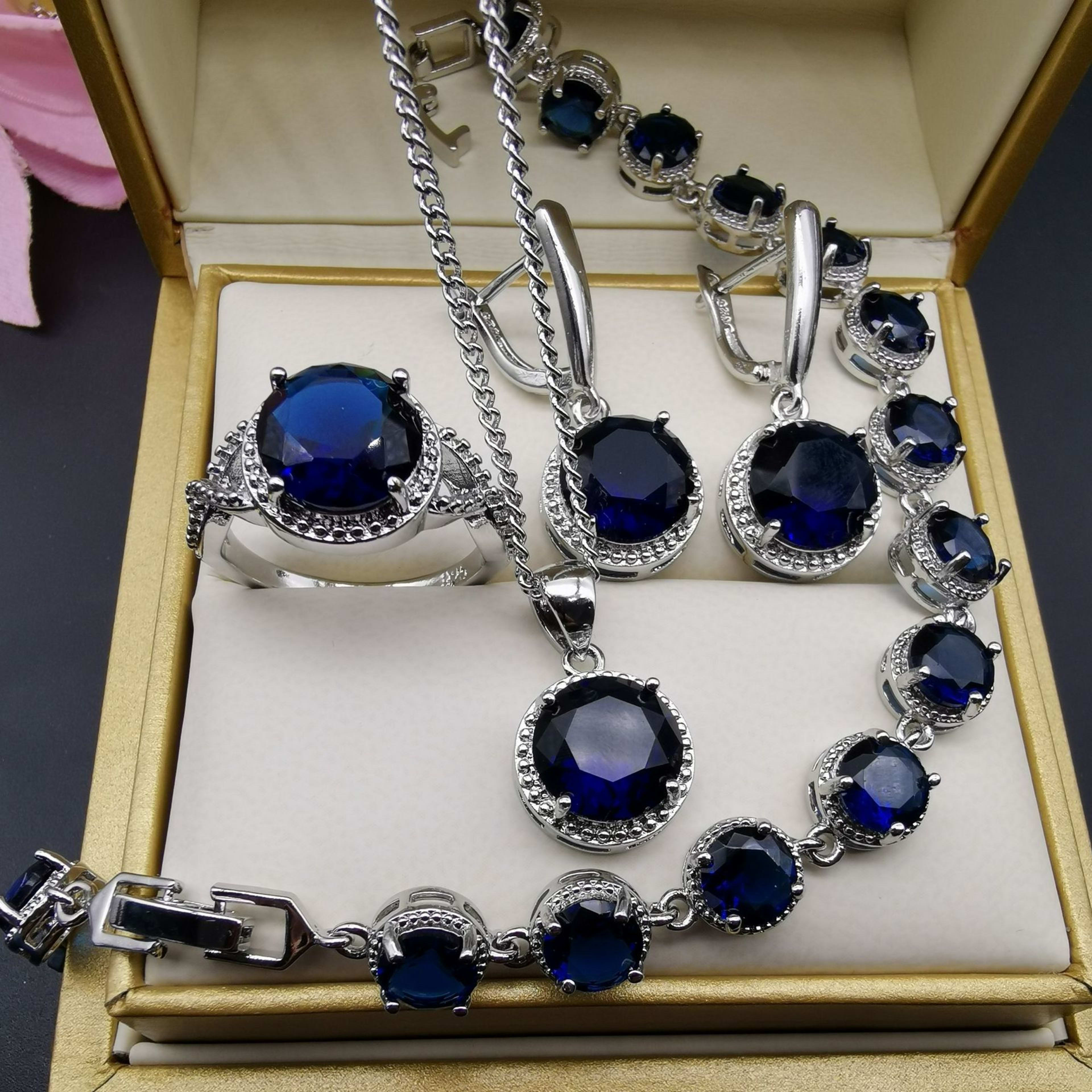 European And American Style Jewelry Round Diamond 4 PCs Set 4