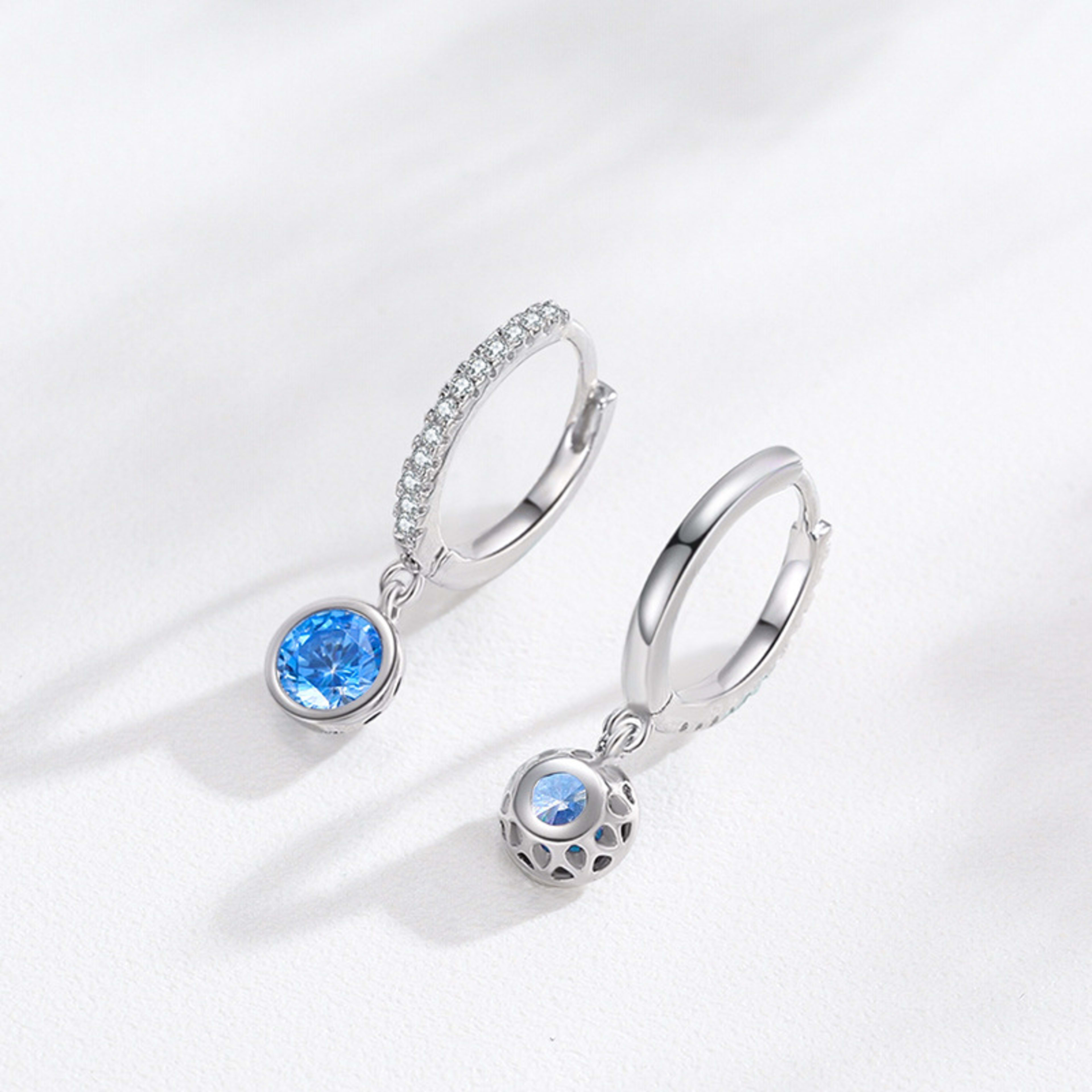 Women's Light Luxury Sea Blue Artificial Diamond Earrings Necklace 8