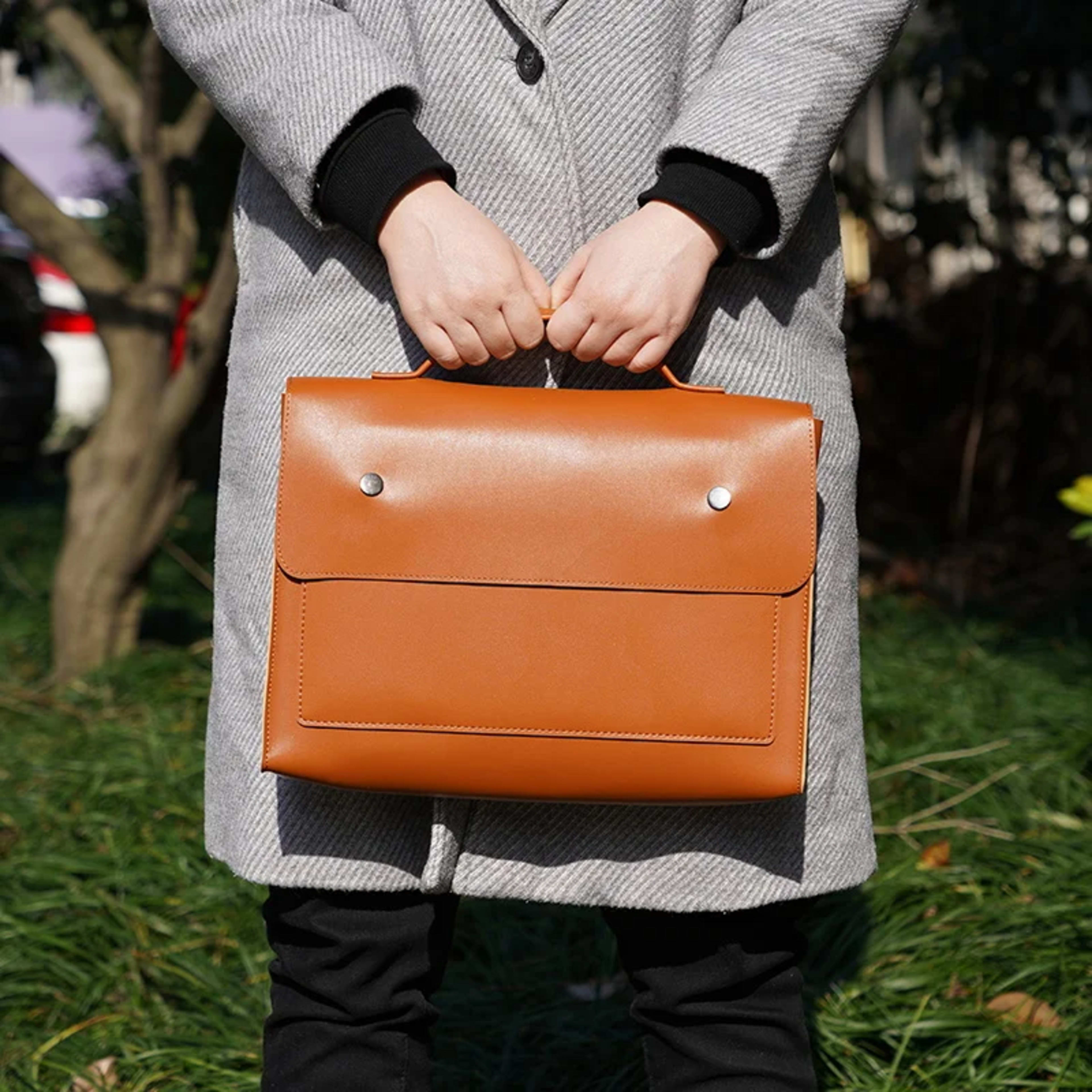 New Large Capacity Laptop Handbag 11