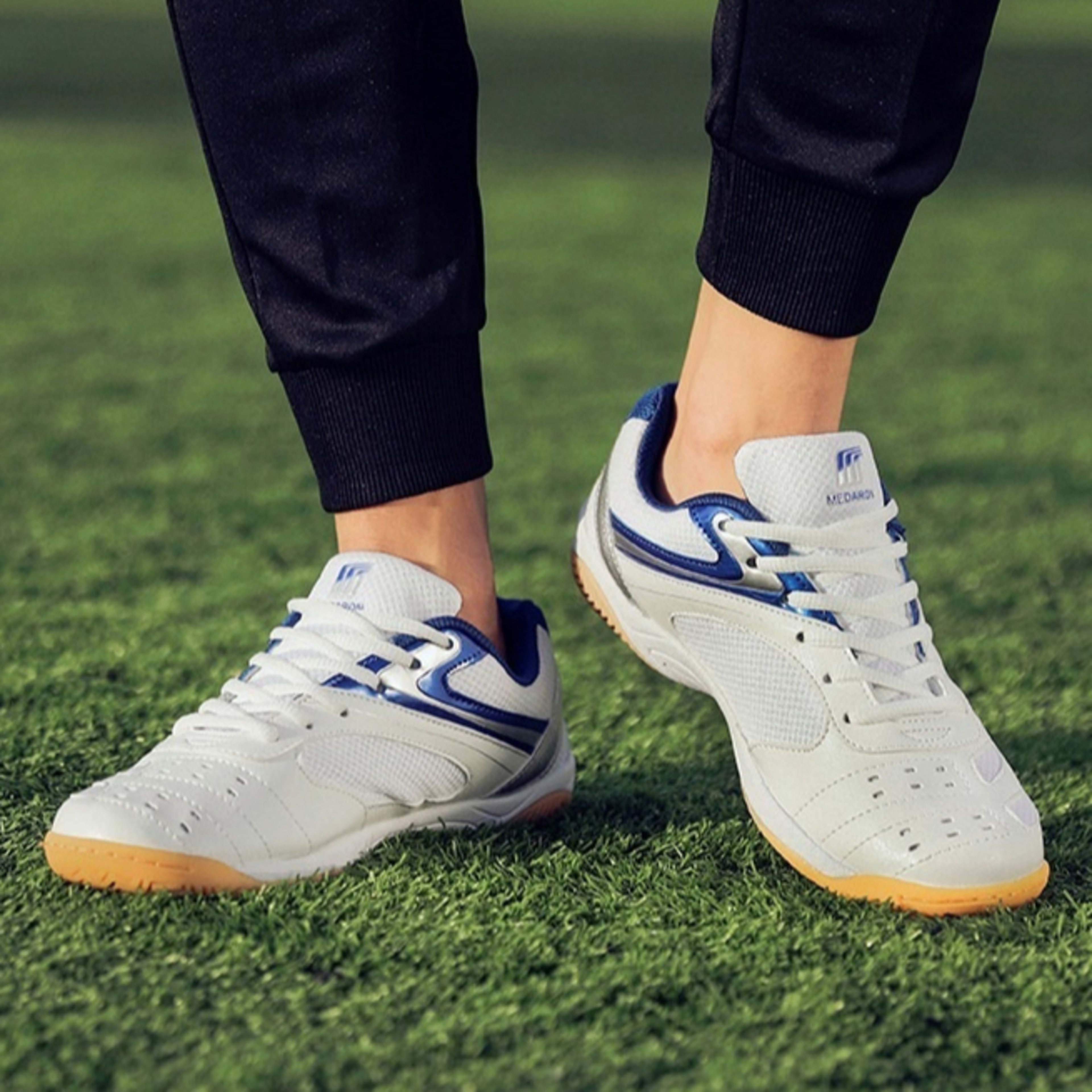 Mesh Table Tennis Sneaker Competition Training Running Shoes 18