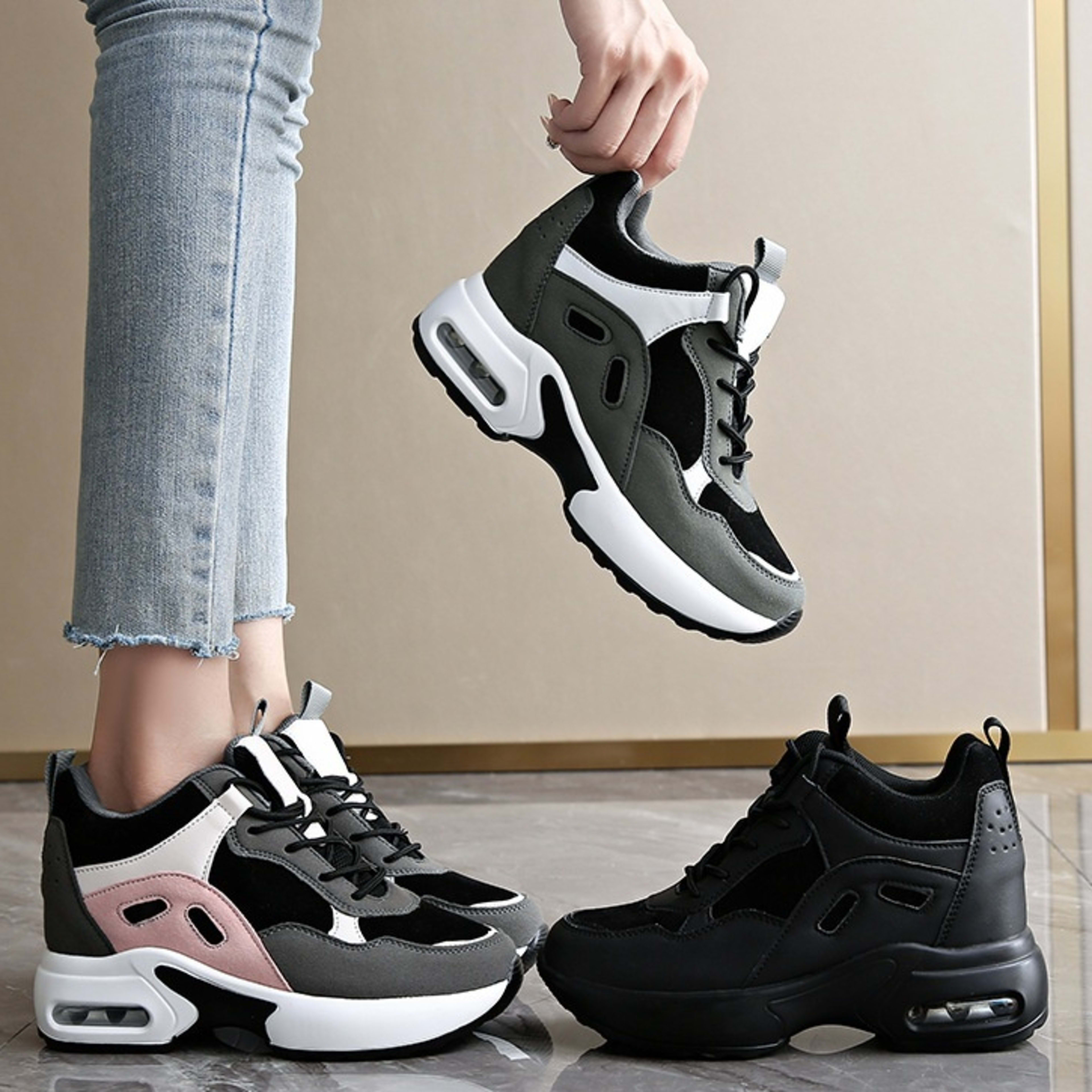 Casual Leather Plus Size Hidden Heel Platform Sneaker 2