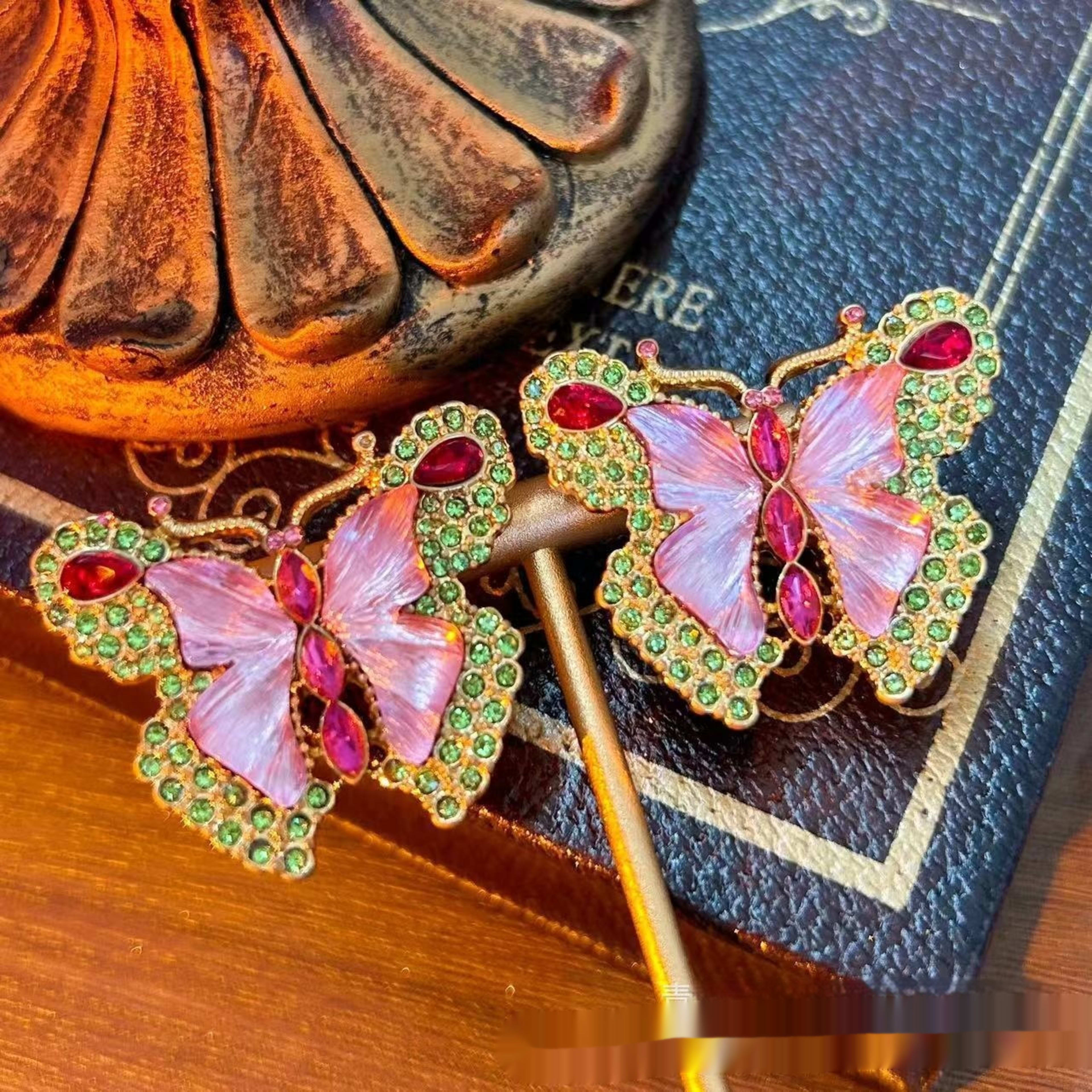 Butterfly Rhinestone Sweet Brooch Necklace Suit 2