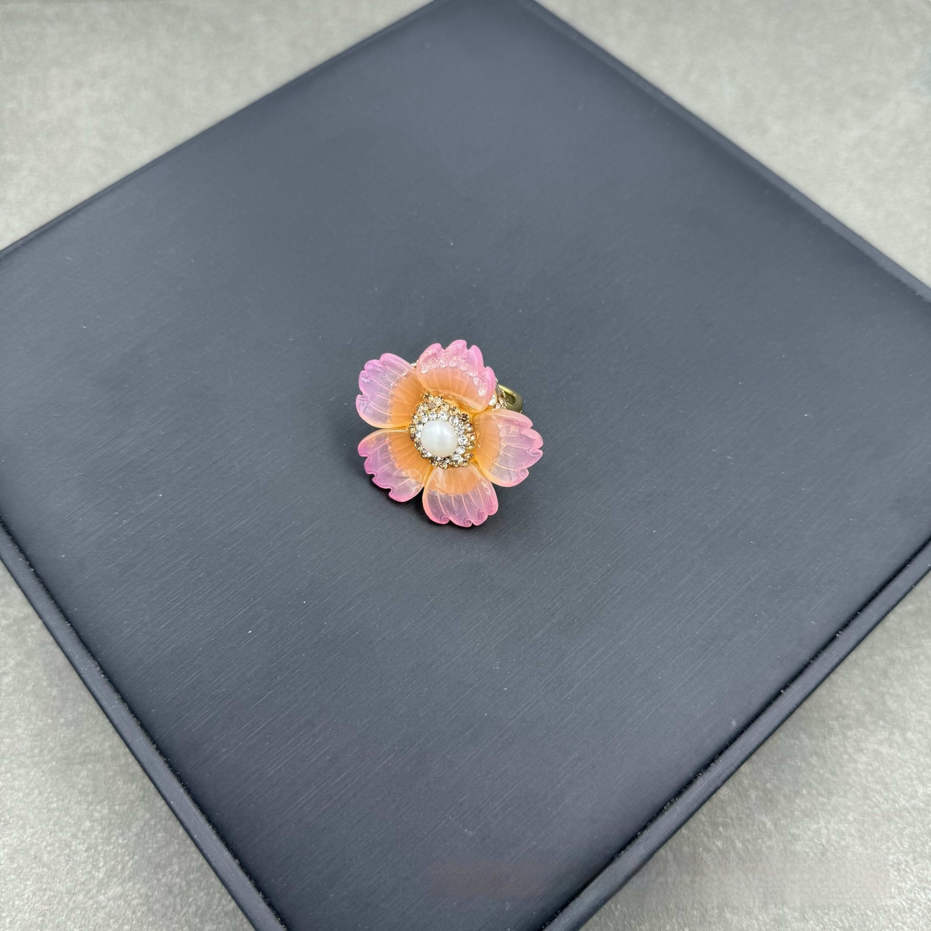 New Natural Tourmaline Inlaid Pearl Flower-shaped Suit 4