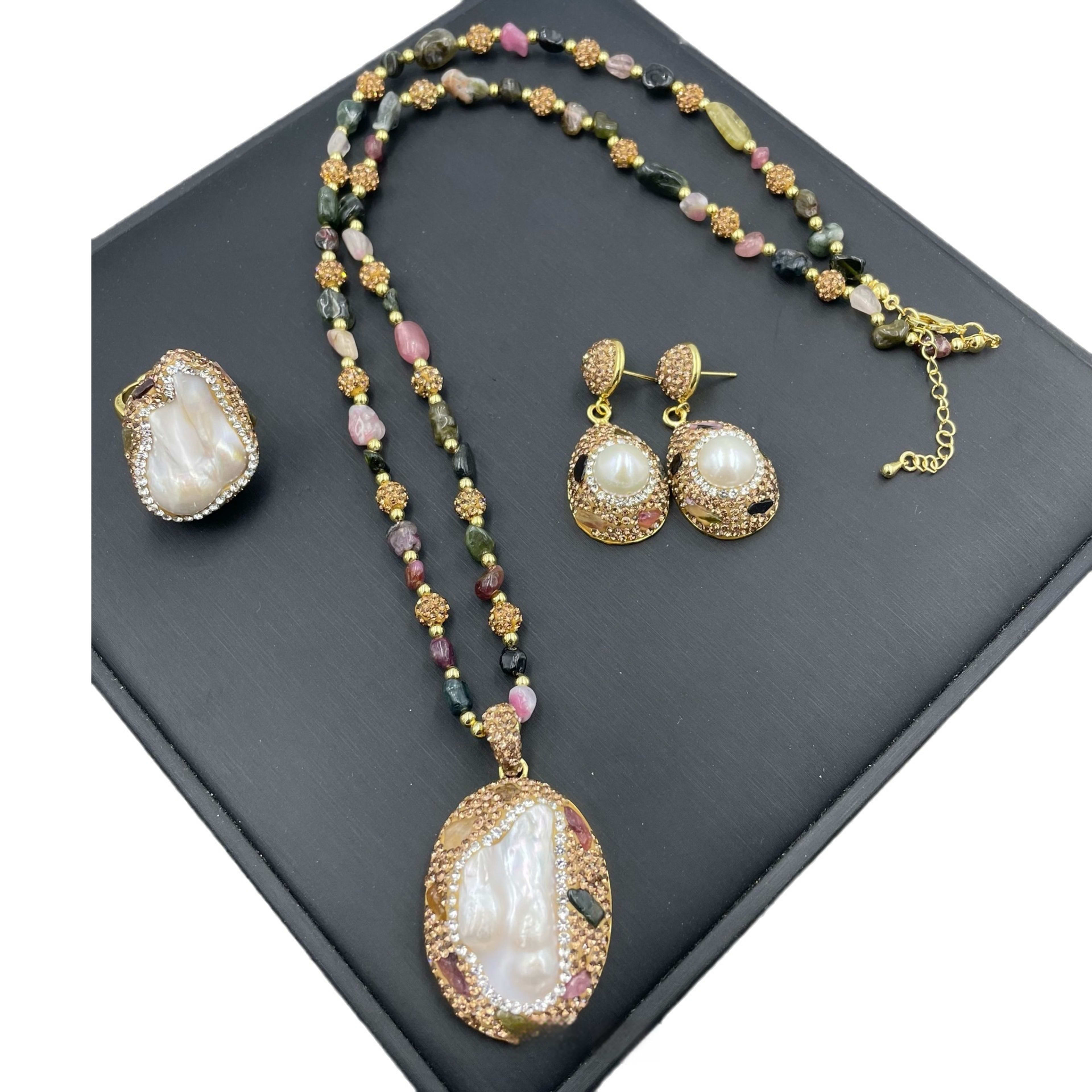 Natural Freshwater Shaped Pearl Hand-inlaid Three-piece Set 5