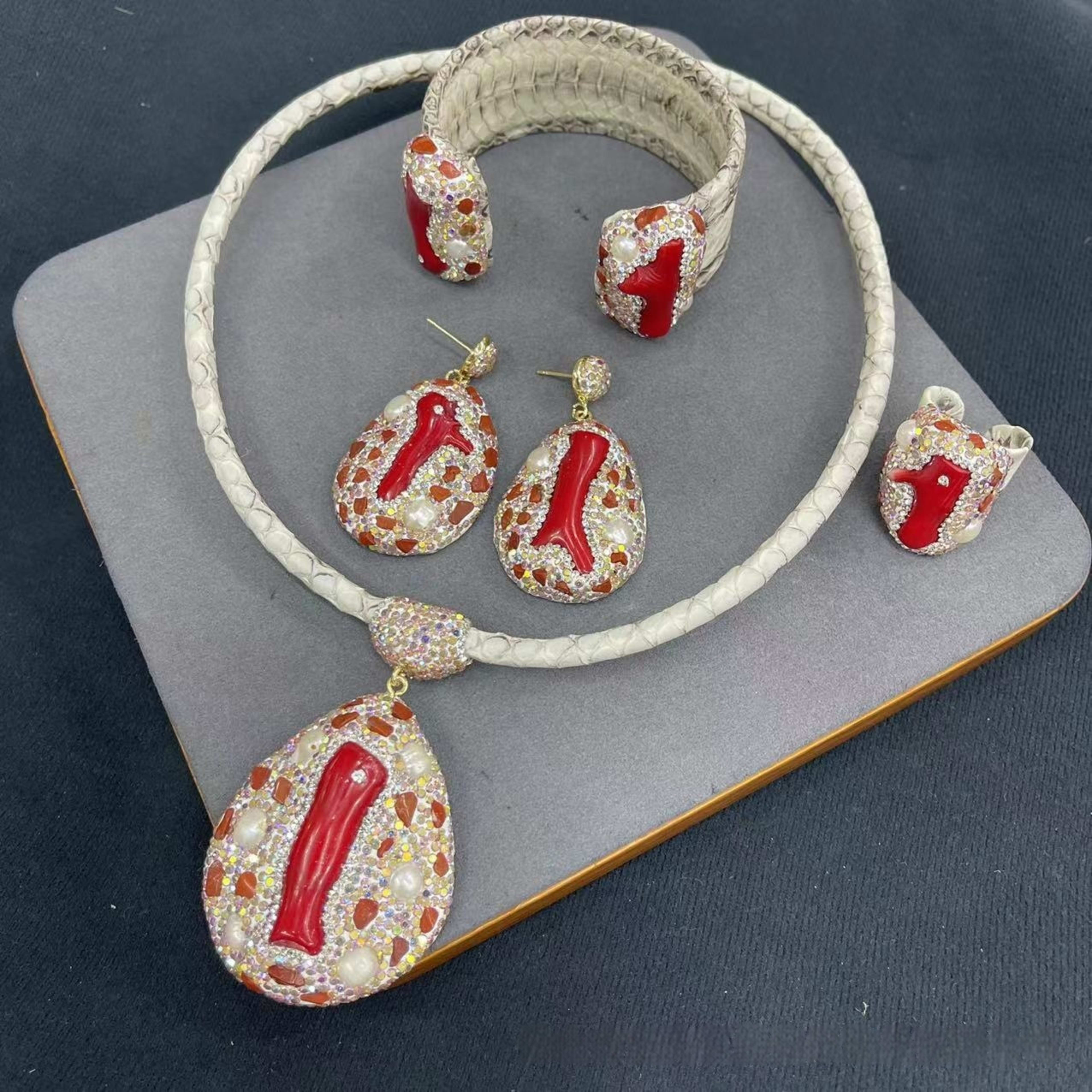 New Genuine Leather Snakeskin Sea Bamboo Inlaid Pearl Autumn And Winter Four-piece Jewelry Set
